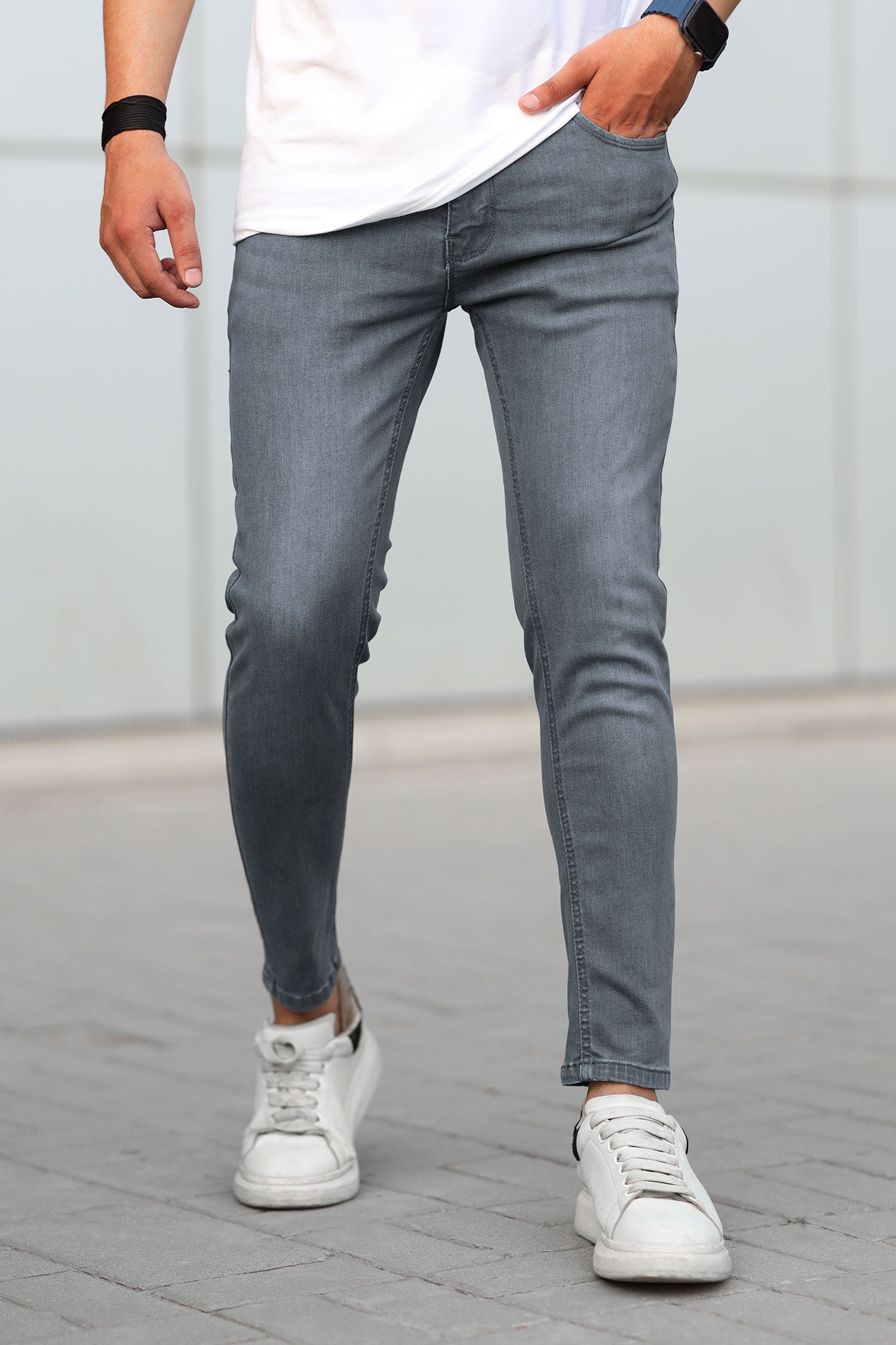 Plain Turbo Ankle Fit Jeans In Grey