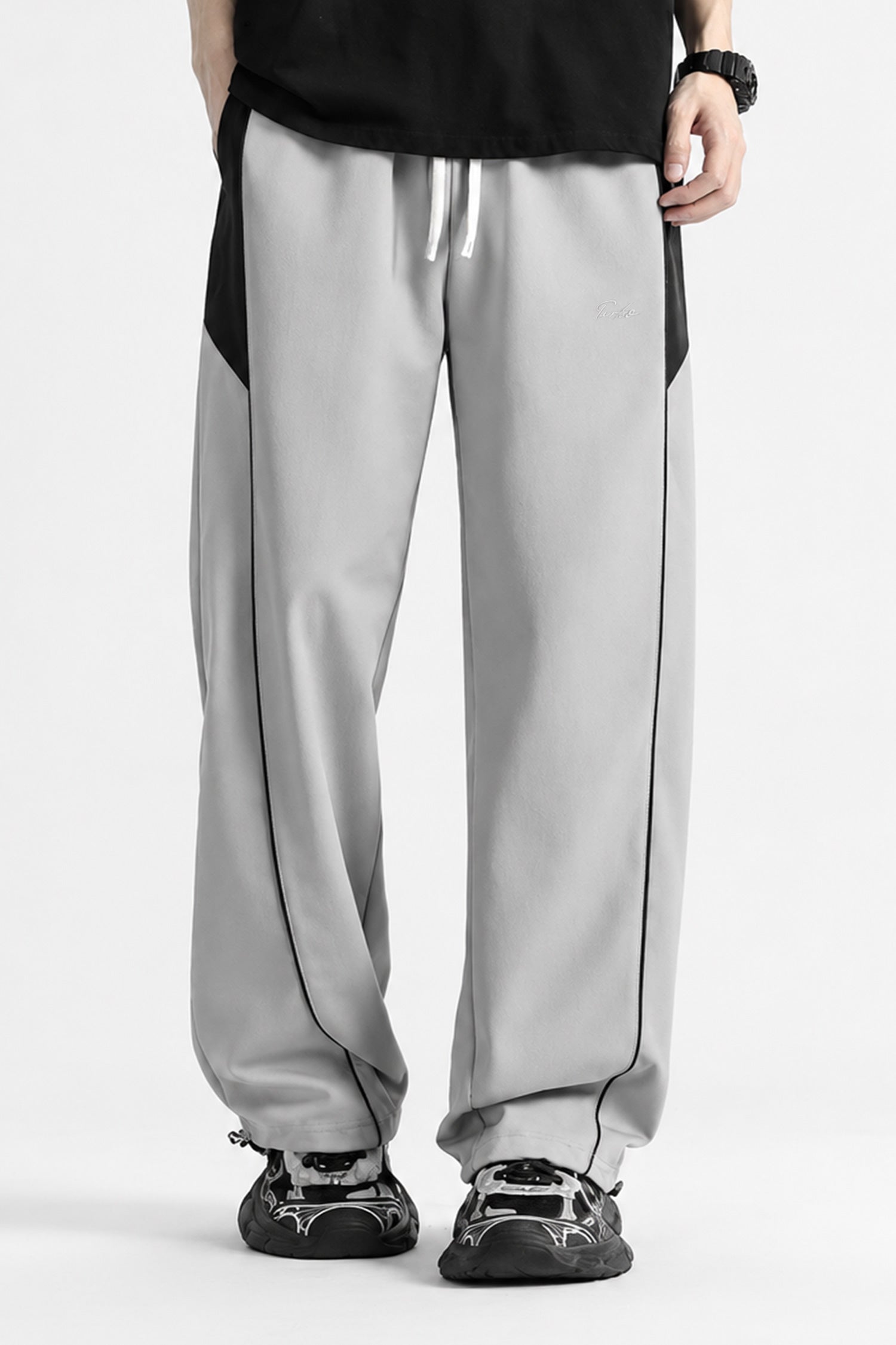 Turbo Side-Panel & Piping Design Loose Bottom Trouser In Grey