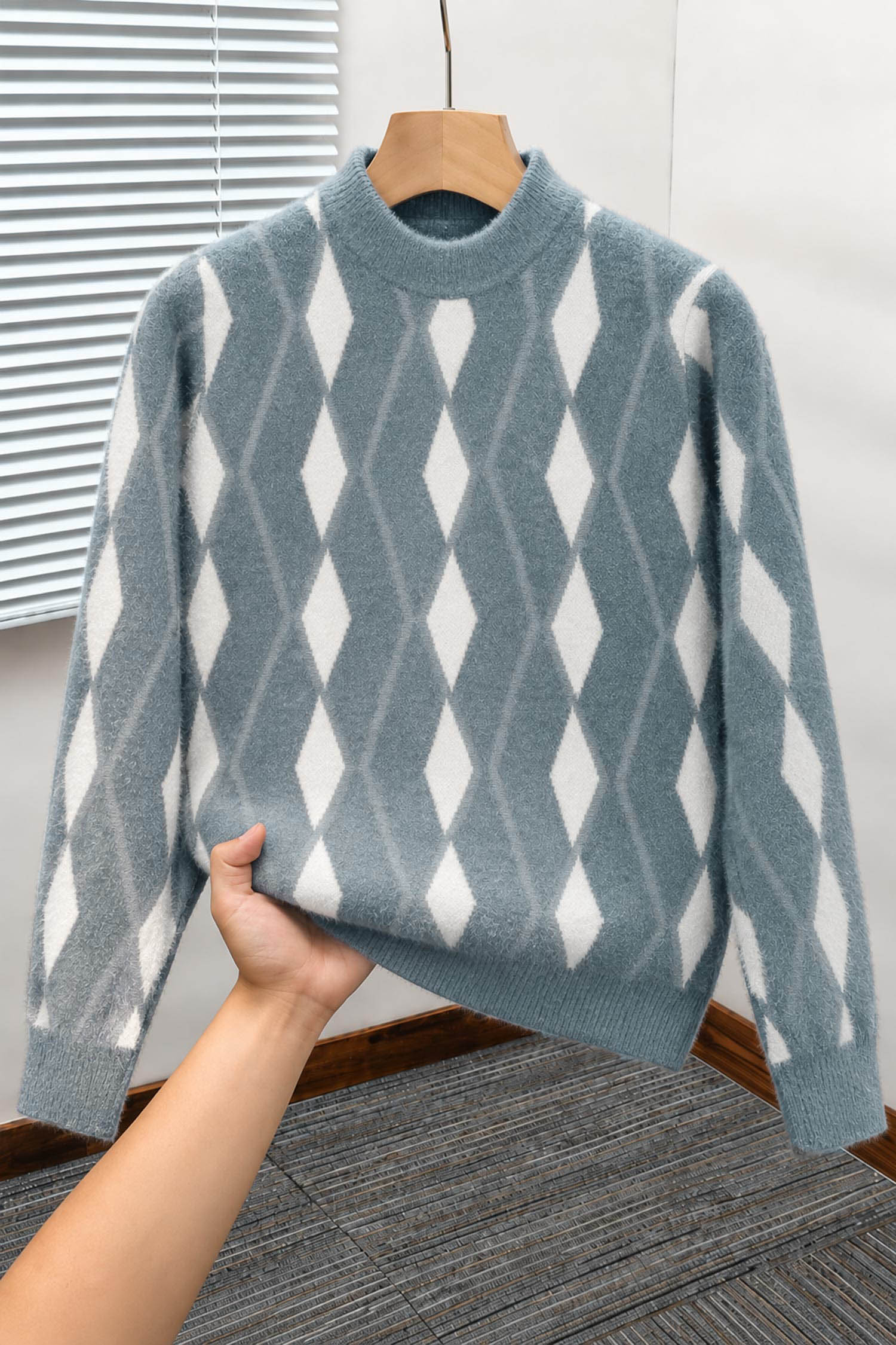 Diamond-Cut Pattern Imported Round Neck Rabbit Wool Men's Sweater In Grey