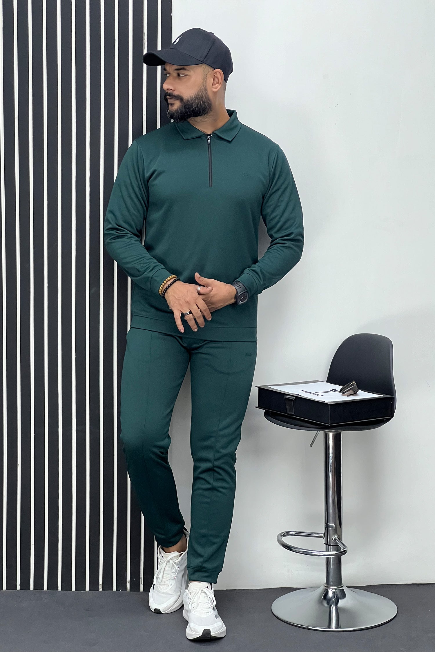 Turbo Half Zip Style Men Zipper Tracksuit