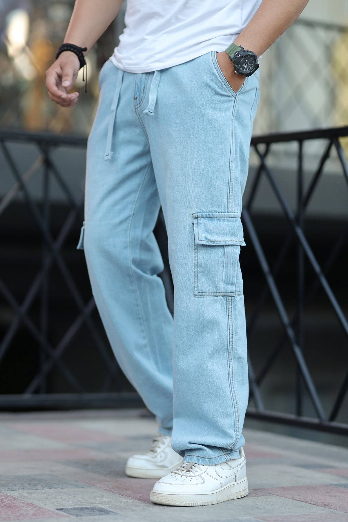 Denim Men's Relaxed Fit Straight Leg Baggy Jeans In Ice Blue
