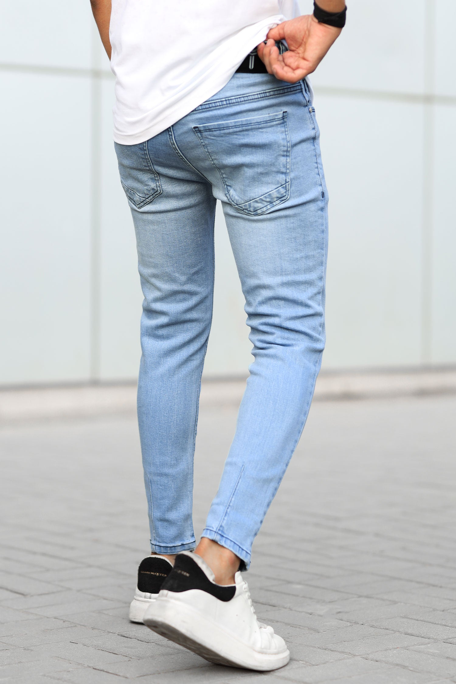 Turbo Ankle Fit Jeans In Ice Blue