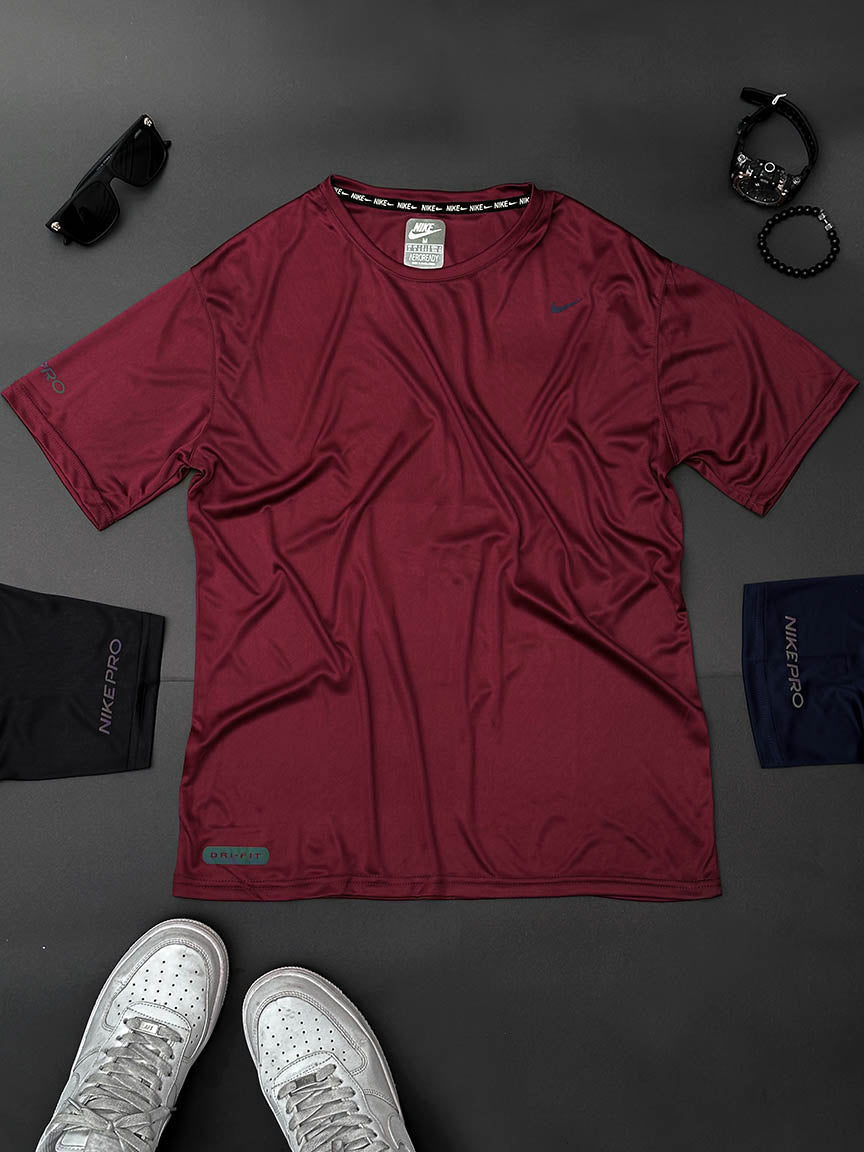 Dry Fit Tee With Reflector Logo In Maroon