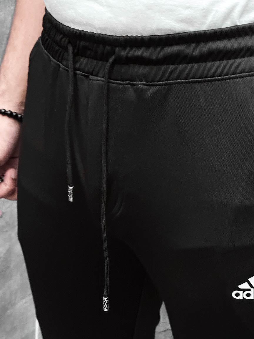 Adds Reflector Logo Men Sports Trouser In Black