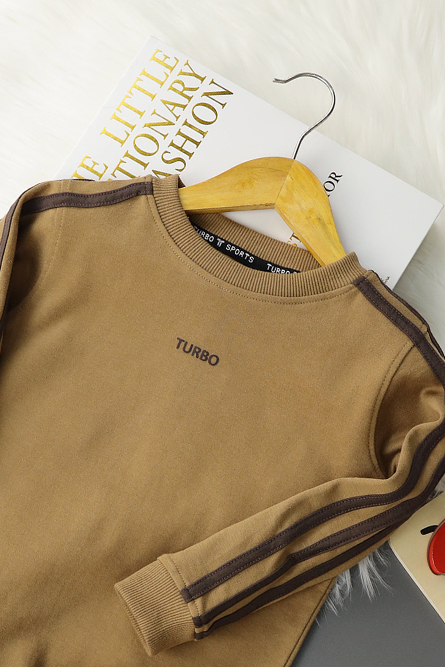 Turbo (The Energy 08) Round Neck Unisex Kids SweatShirt
