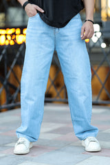 Loose Fit Light Shaded Turbo Jeans in Light Blue