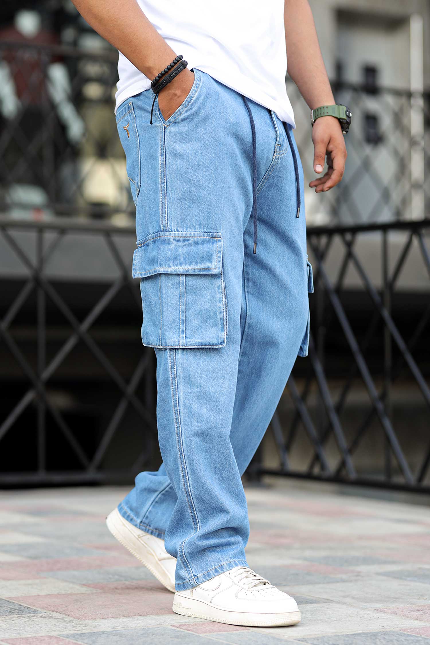 Denim Men's Multipockets Baggy Jeans In Light Blue