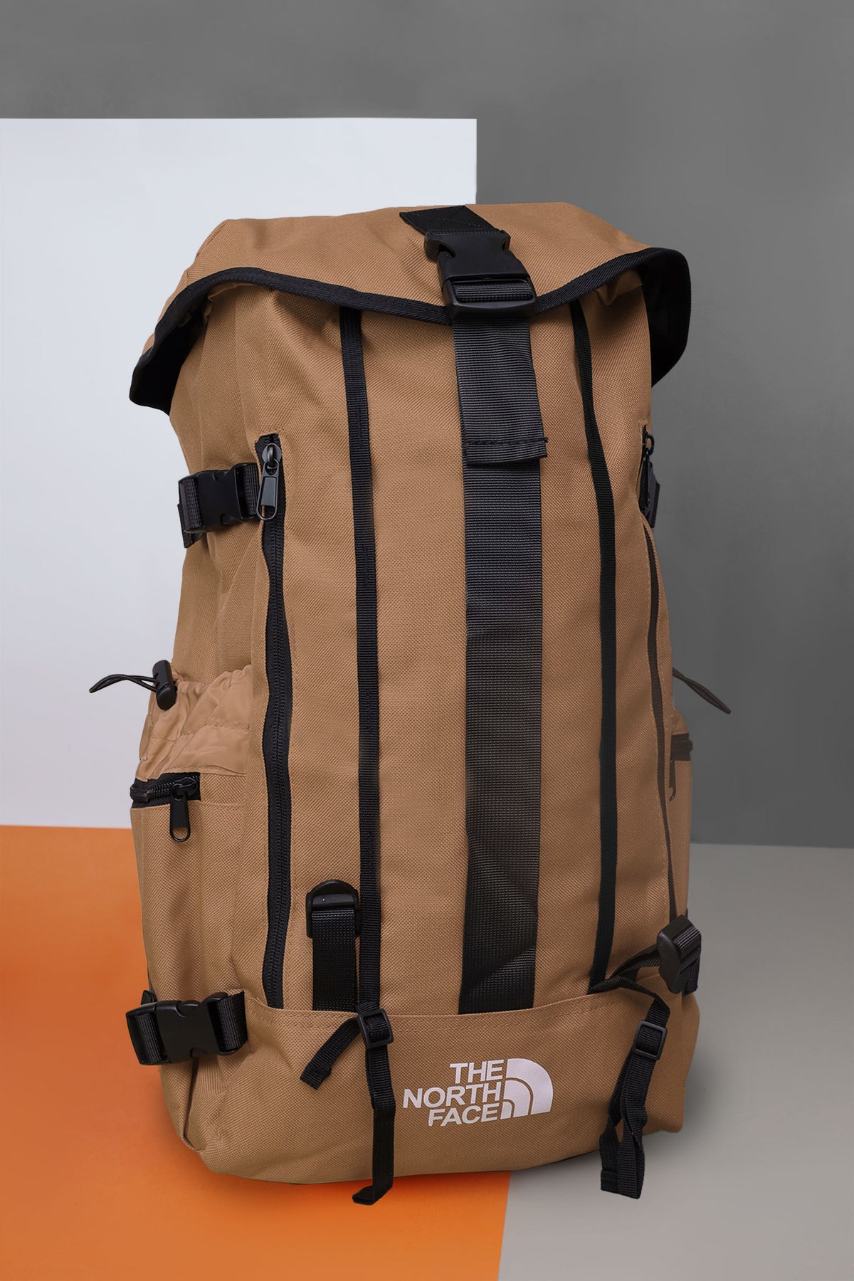 Th Nrth Fce Utility Adventures Backpack | Light Brown