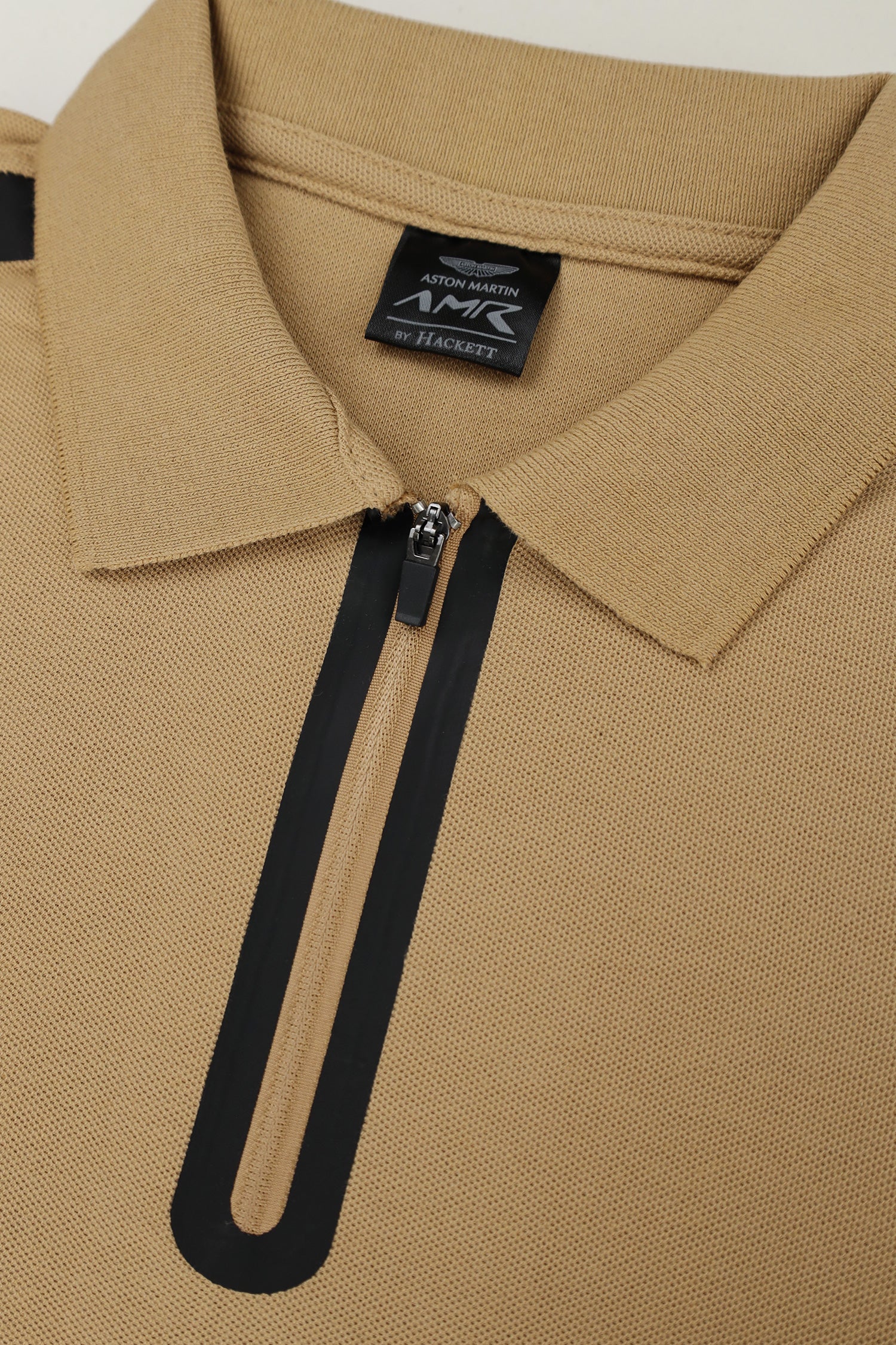 Hackt Lndn AMR Performance Zip-Placket Men's Polo Shirt