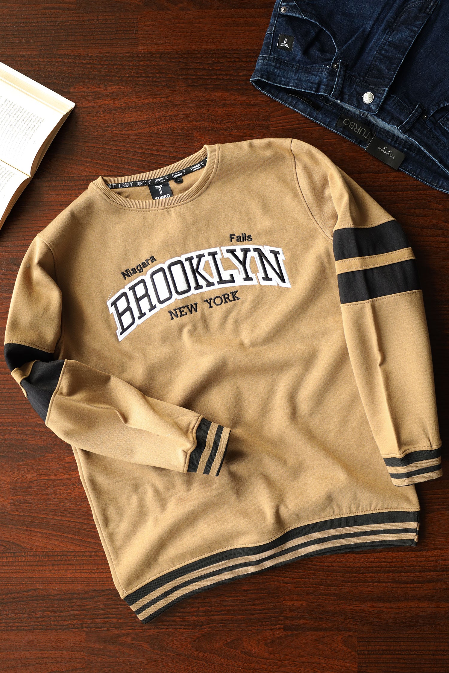 Broklyn NYC Letter Graphic Full Sleeves Men's Sweatshirt