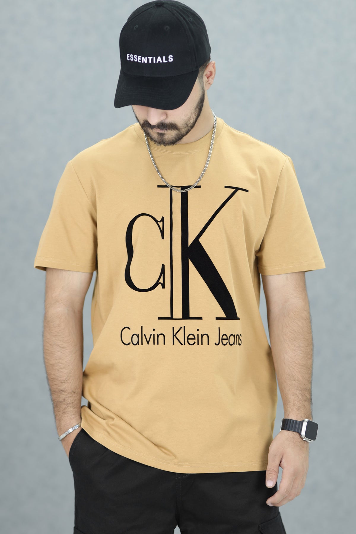 Clvn Kln Graphic MonoLogo Imported Round Neck T-Shirt