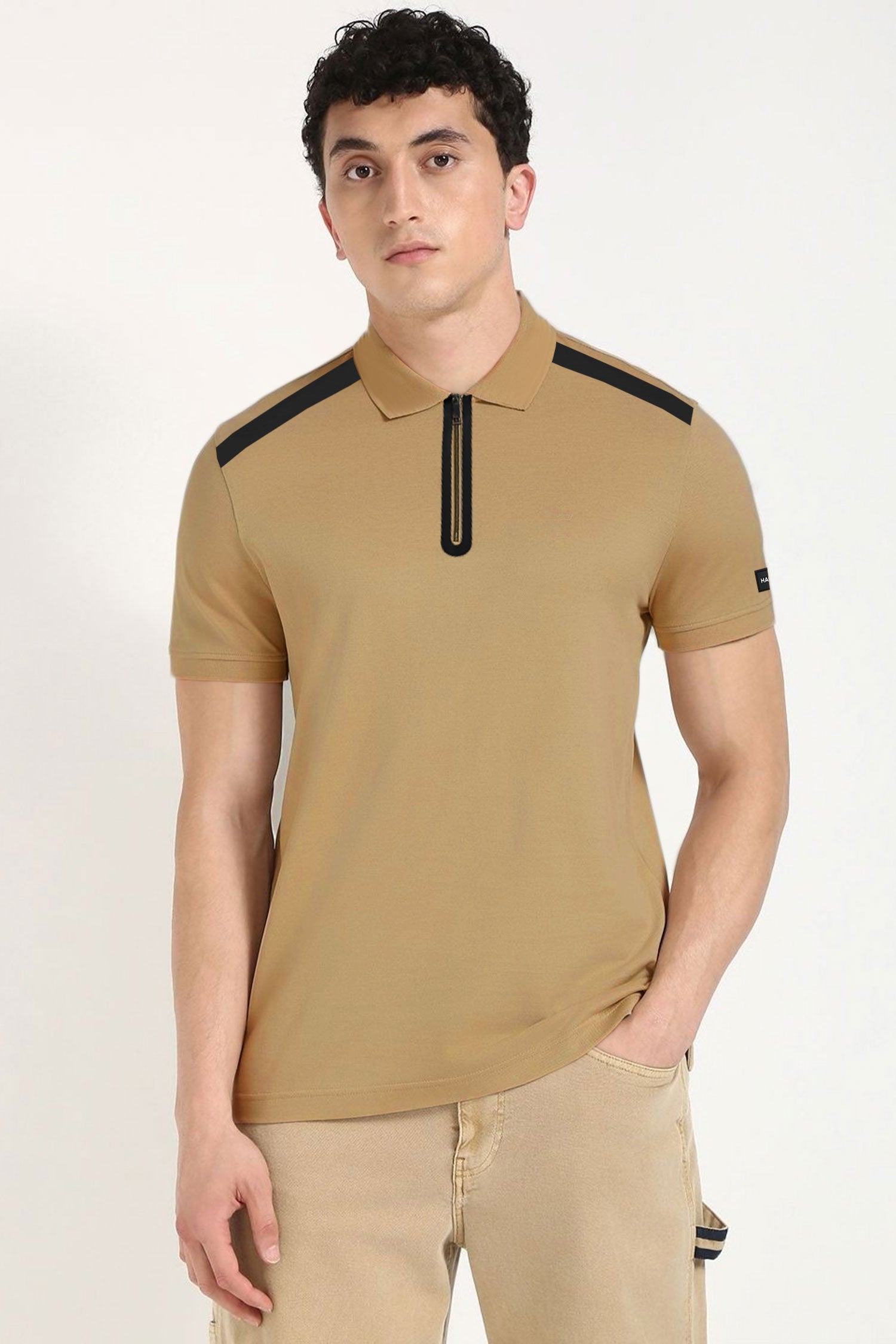 Hackt Lndn AMR Performance Zip-Placket Men's Polo Shirt