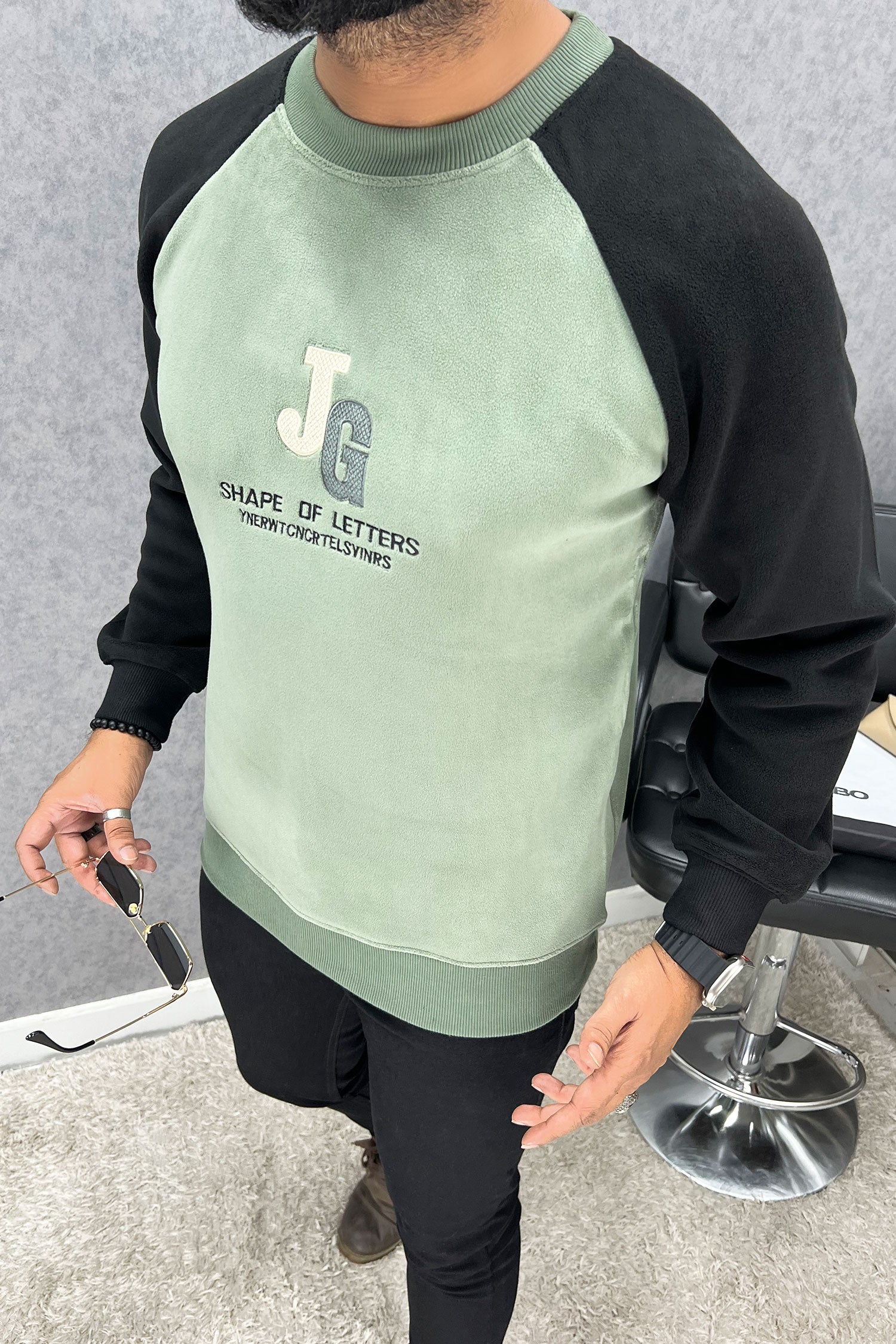 Shape Of Letters Round Neck Imported Men's Sweatshirt