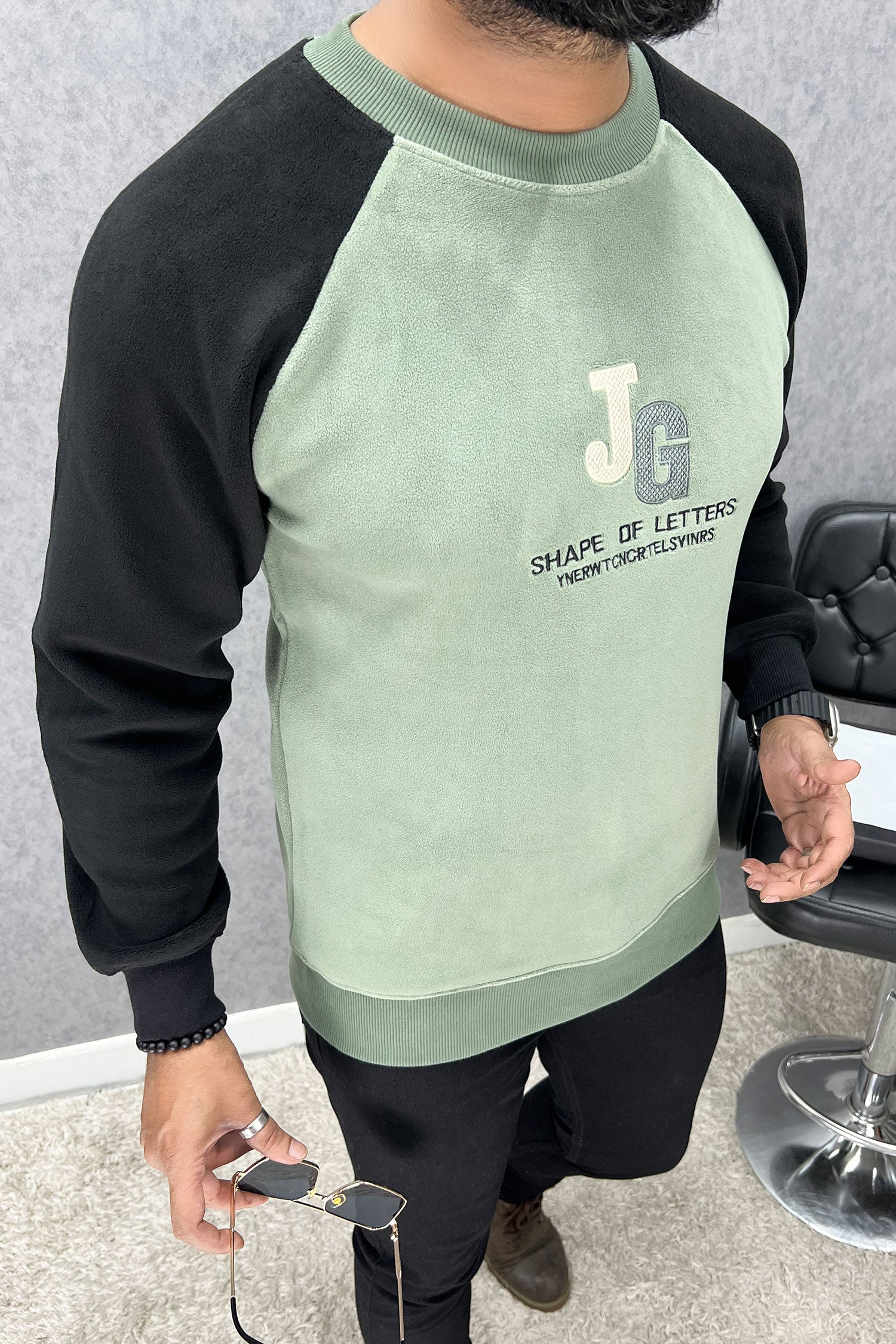 Shape Of Letters Round Neck Imported Men's Sweatshirt