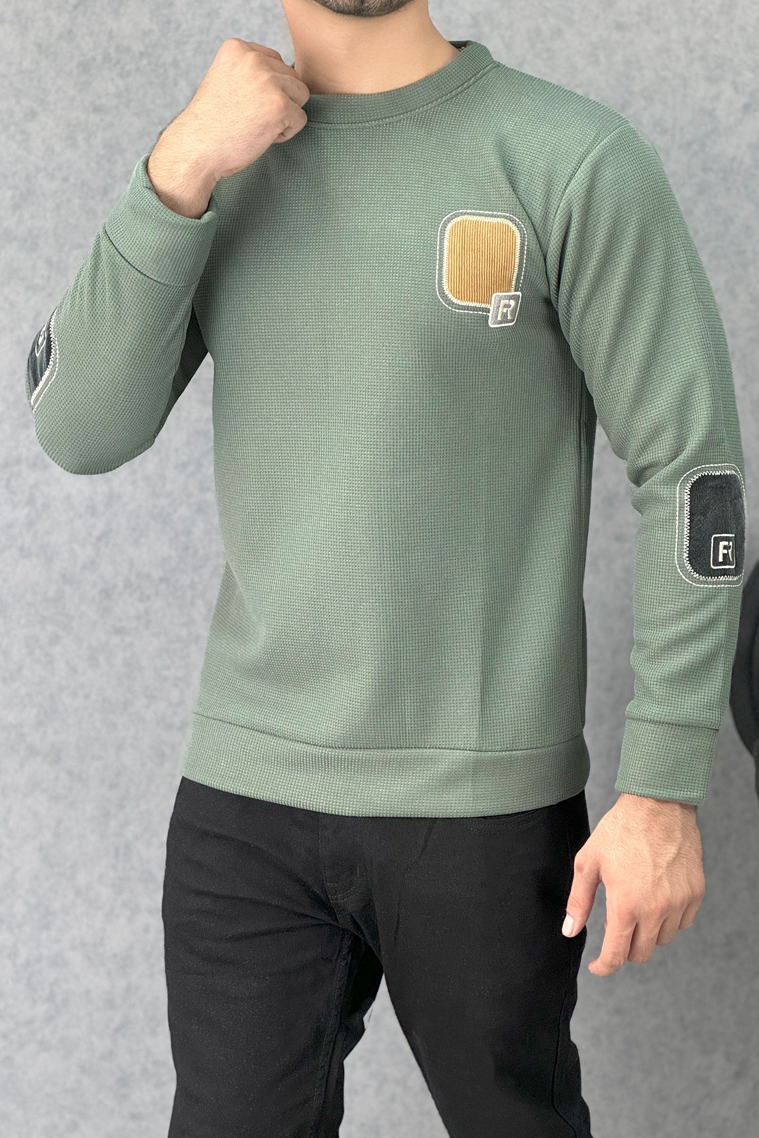 Patch Style  Round Neck Imported Men's Sweatshirt