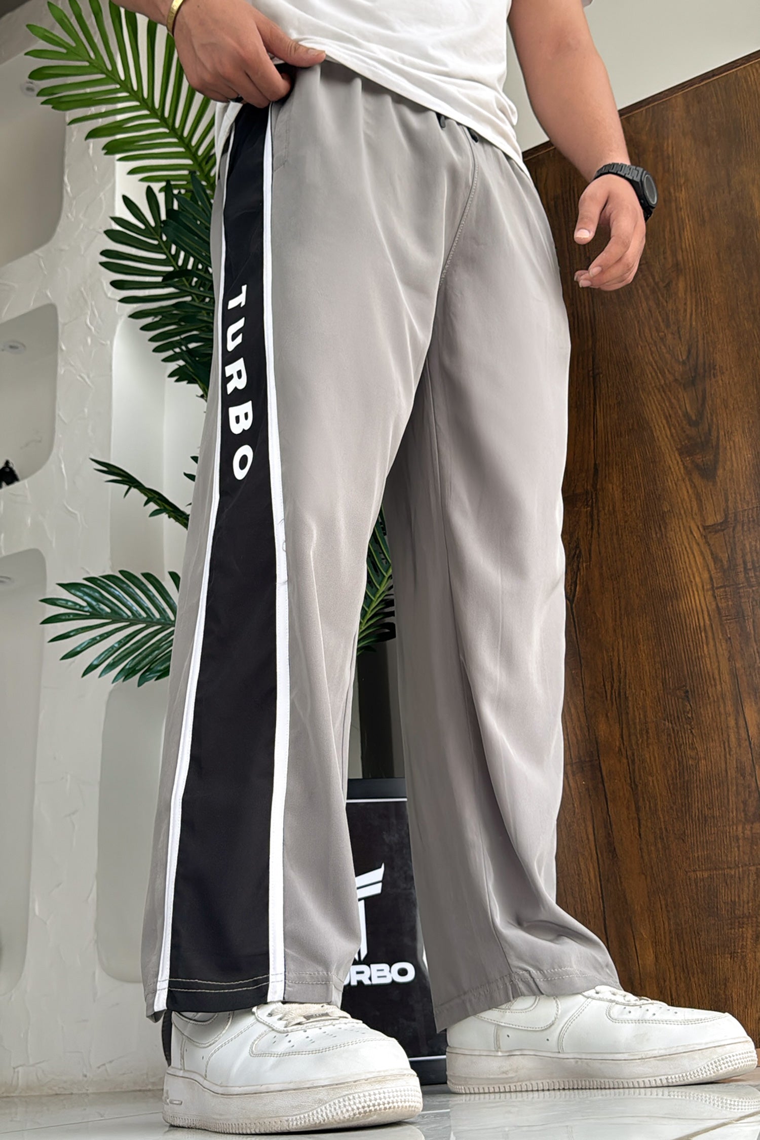 Turbo Panel Typography Micro Loose Fit Trouser