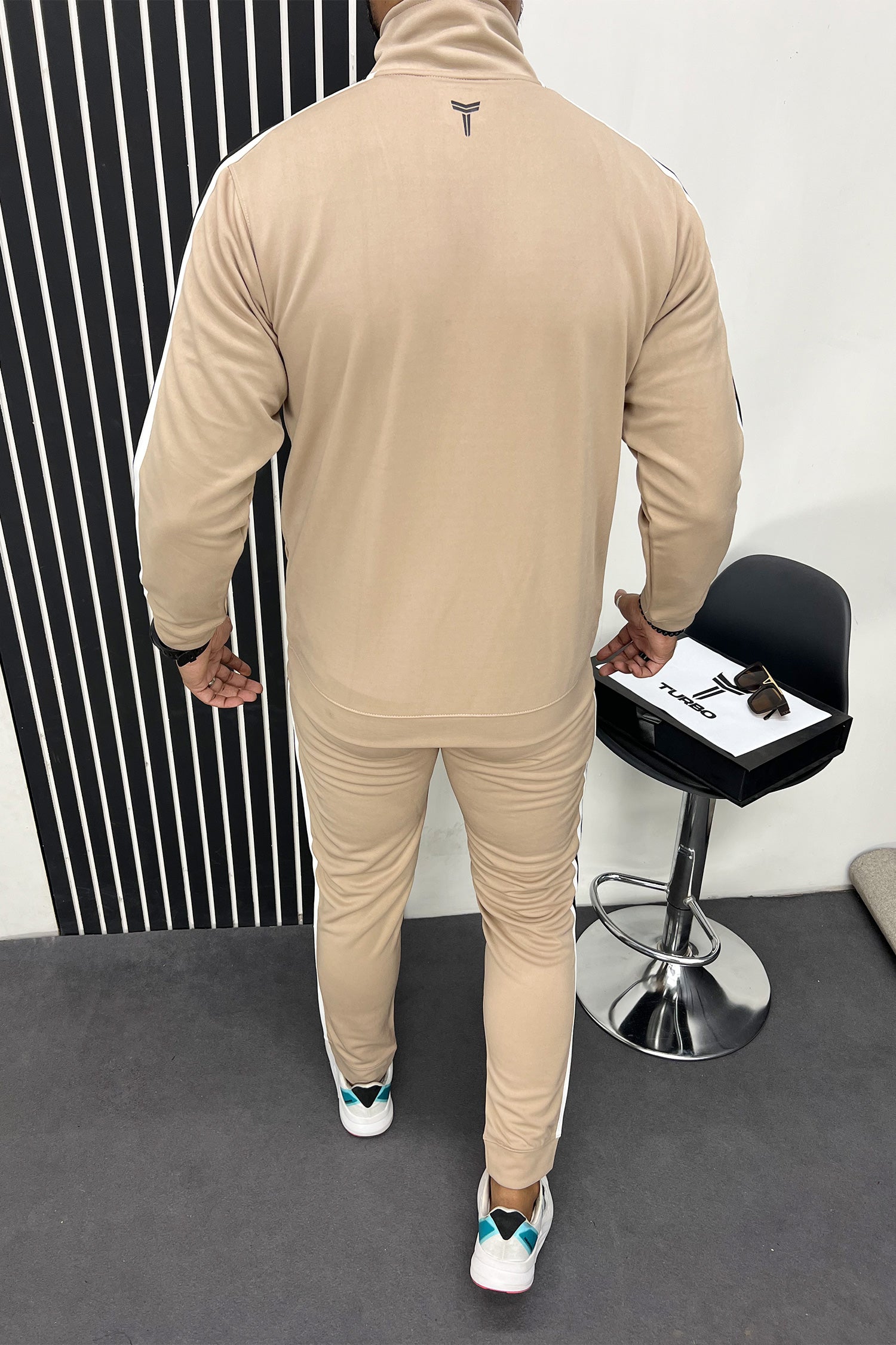 Turbo Strip Panel Men Zipper Tracksuit