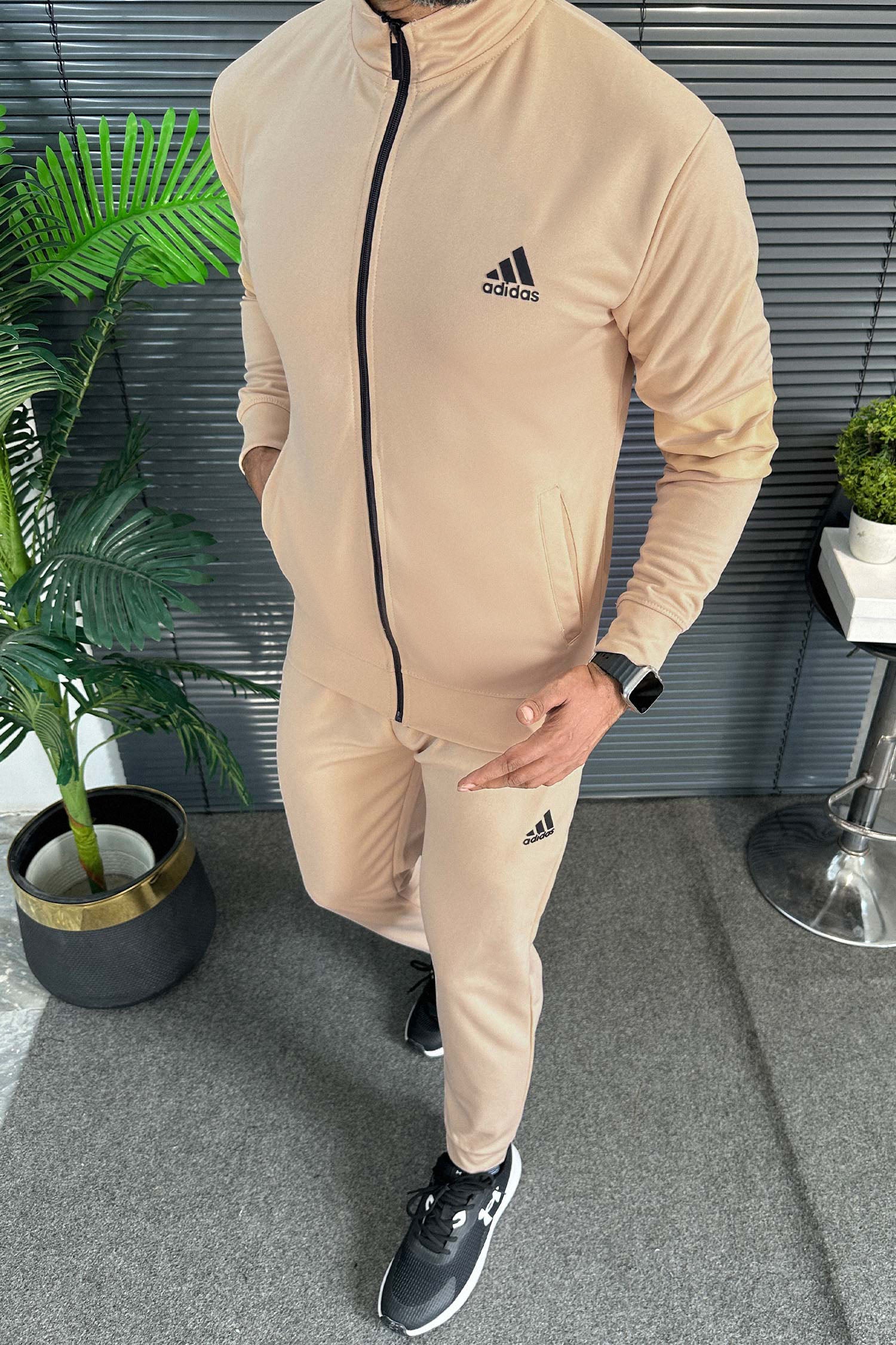 Adds Day-Ready Future Icon Zipper Men's Co-Ord Set