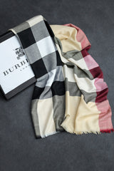 Brbrry Versatile Plaid Pattern Silk Men Mufflers In Light Skin