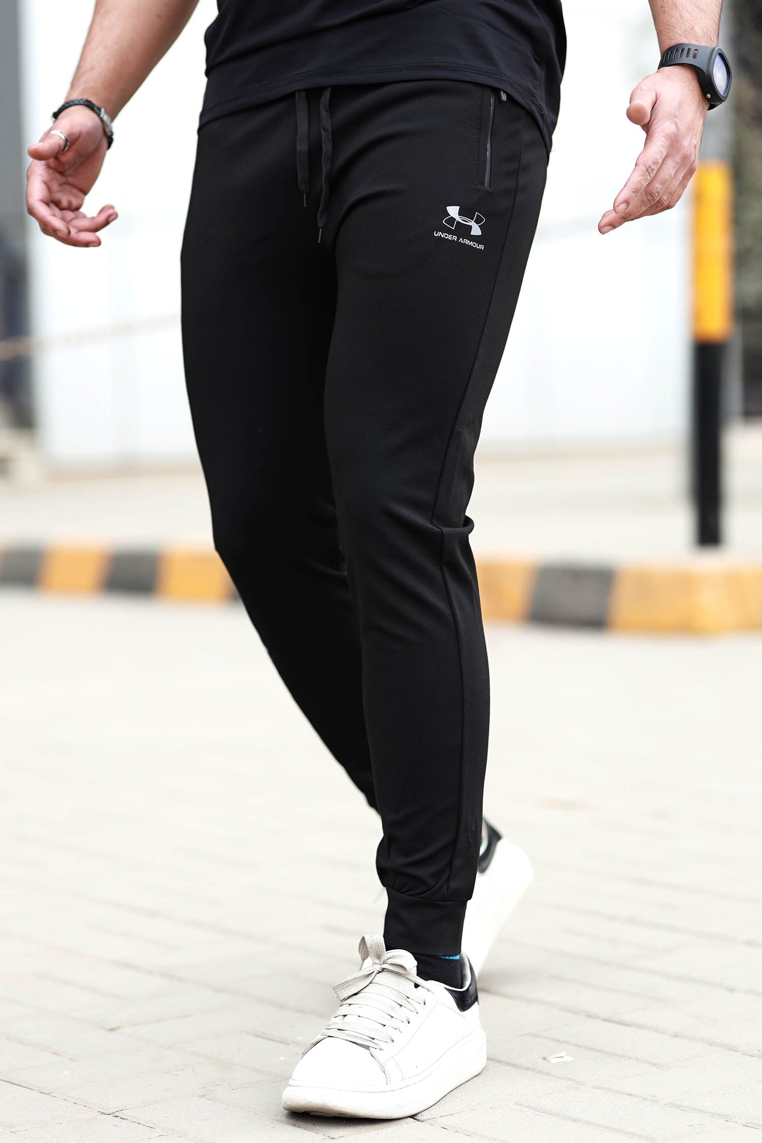 Undr Armor Reflector Logo Men Training Trouser In Black – Turbo Brands ...