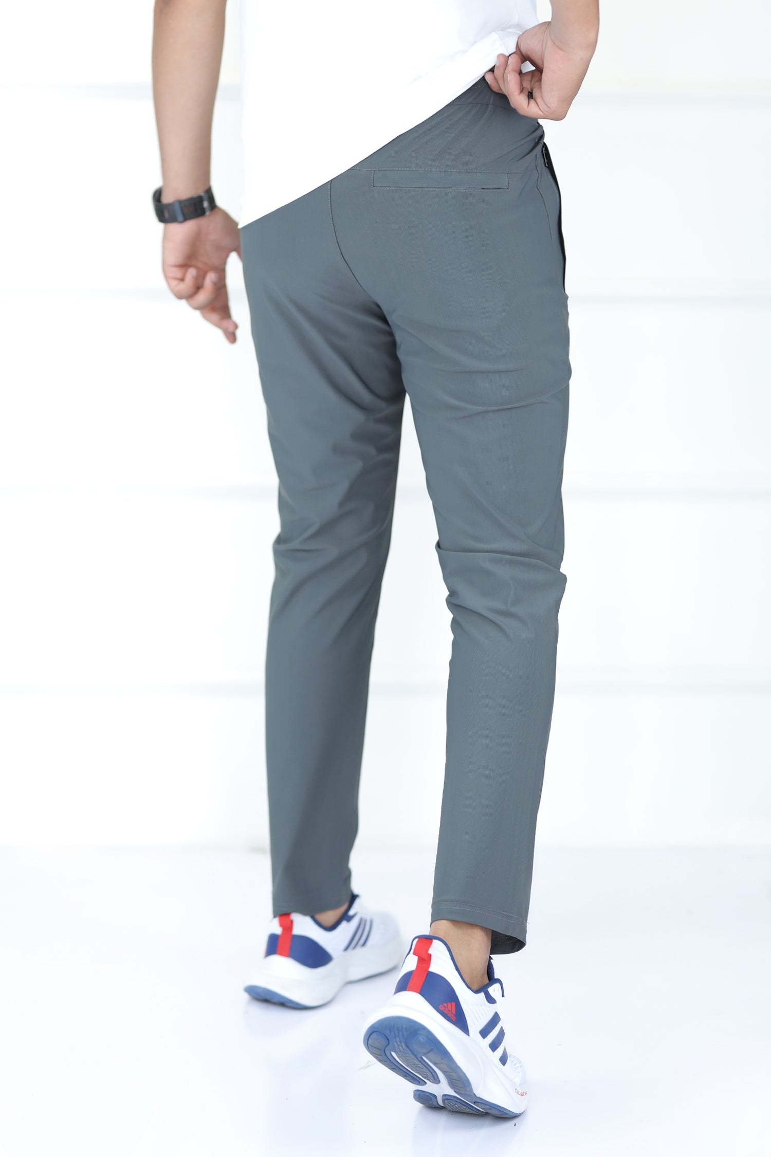 Turbo AllMotion Sleek Look Tapered Fit Men's Dryfit Trouser