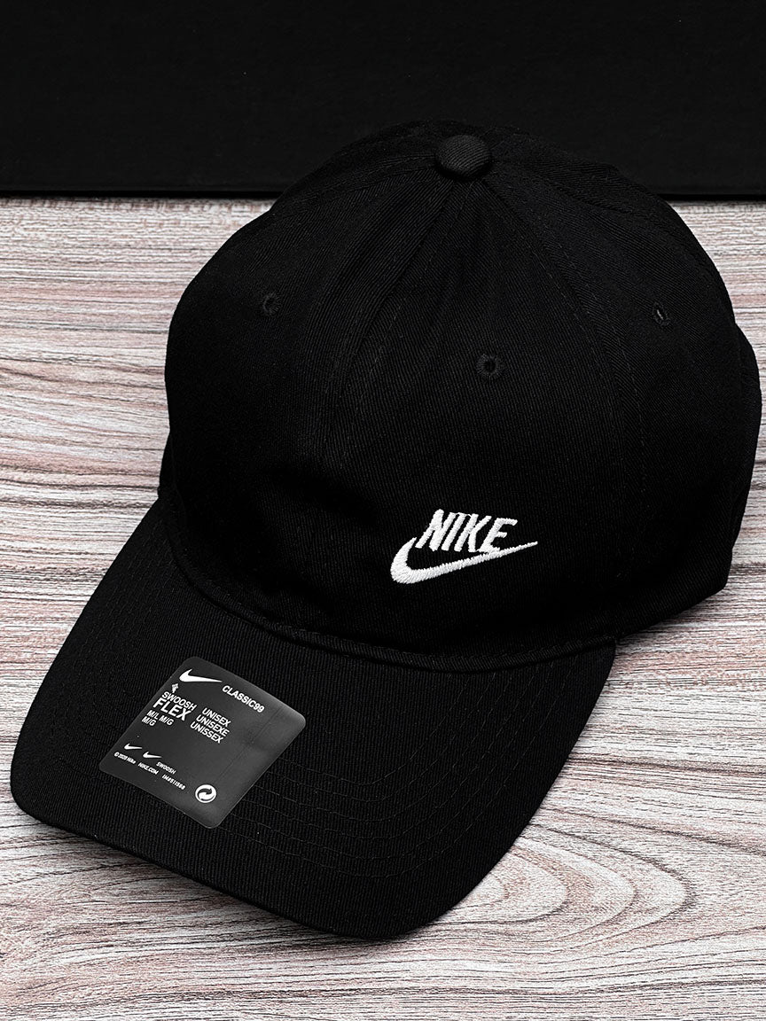 Nke Front Logo Cap In Black