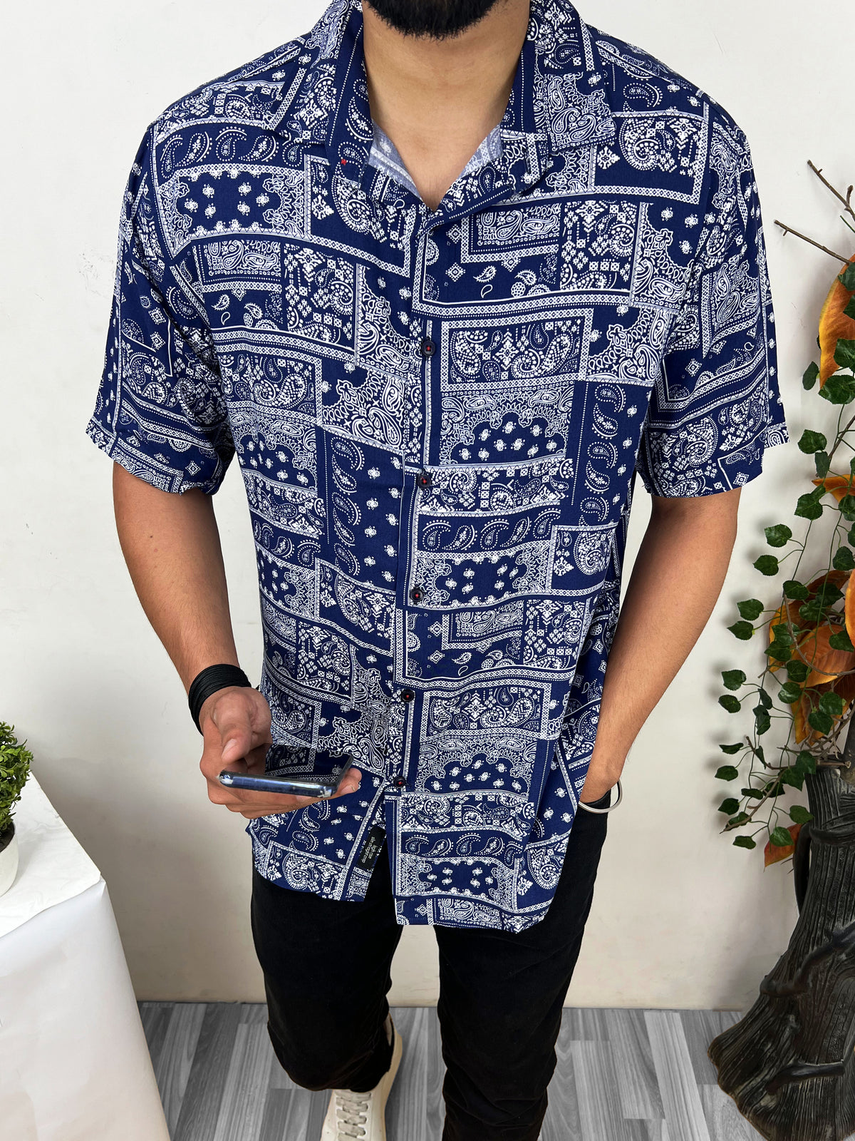 Geomatric Pattern Viscose Linen Casual Shirt in Navy Blue