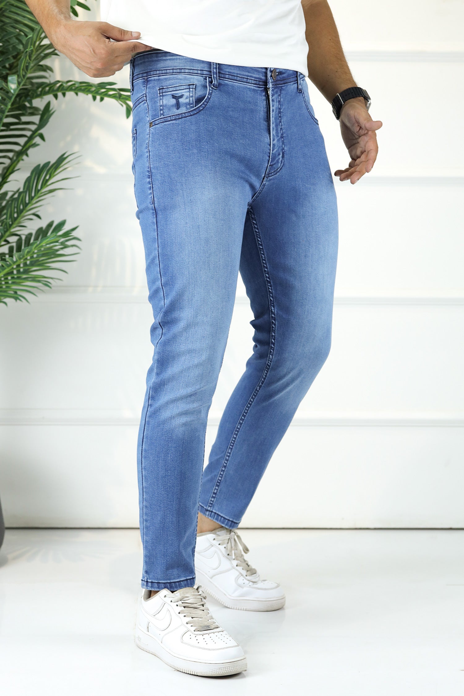 Solid Turbo Modern Ankle Fit Jeans In Mid Blue