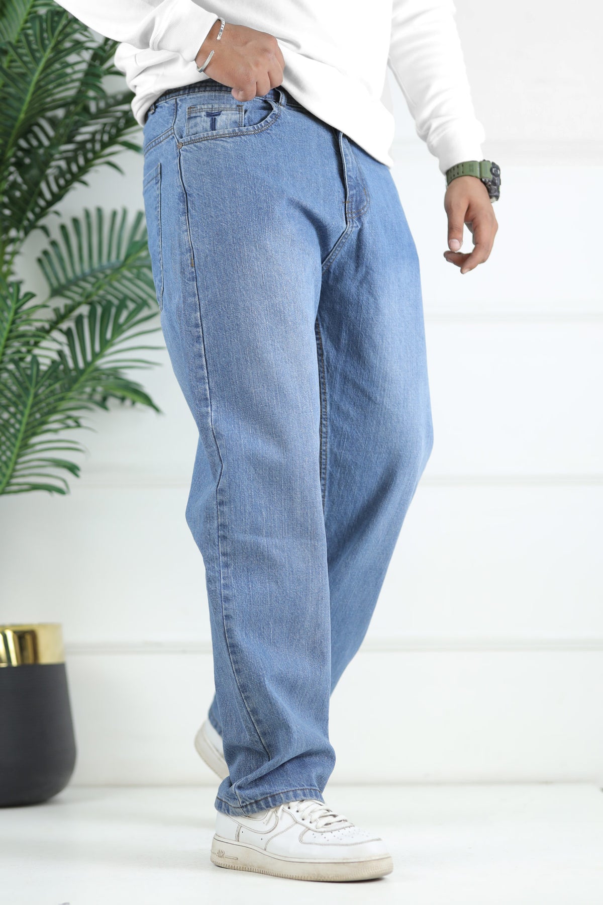 Turbo Men's Urban Skater Baggy Jeans In Mid Blue