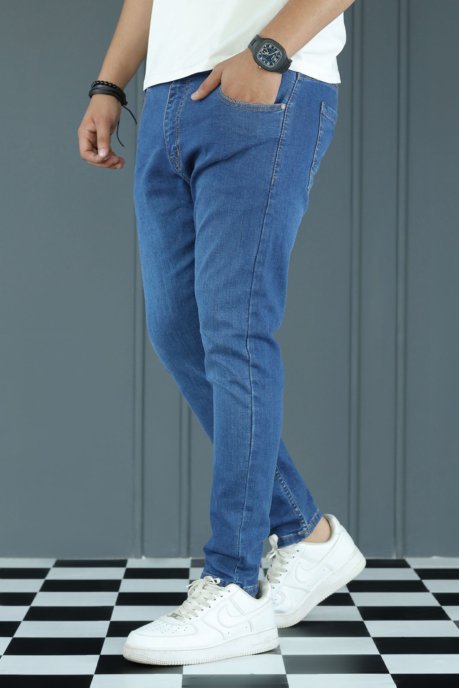 City Mode Turbo Ankle Fit Jeans In Mid Blue
