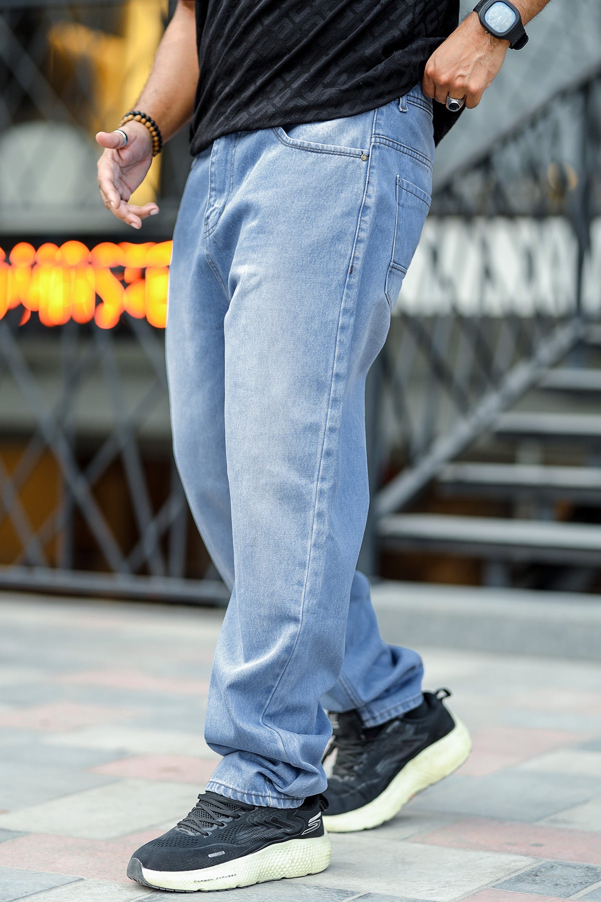 Loose Fit Light Faded Turbo Jeans in Sky Blue