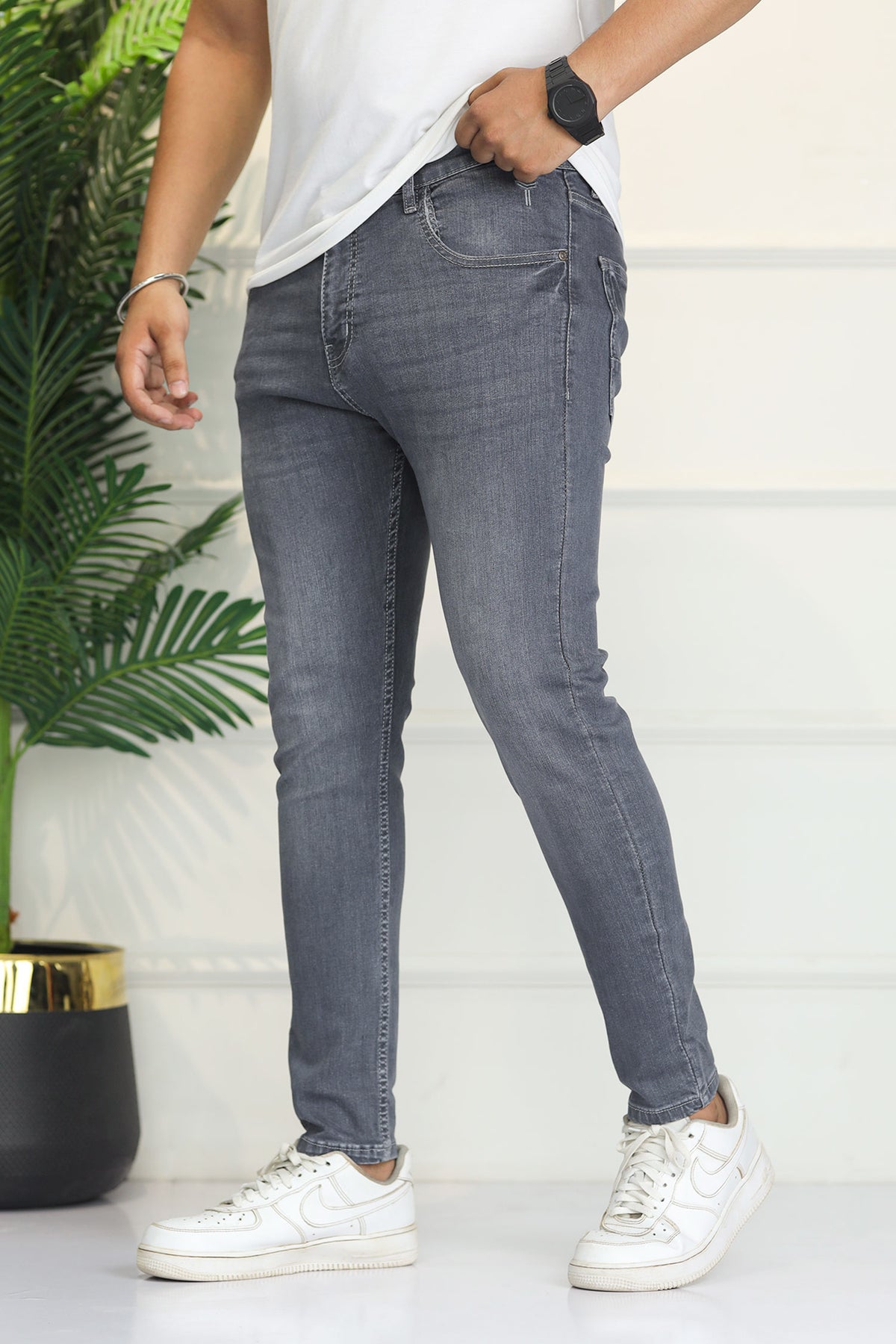 Turbo 'The Standard' Cropped Ankle Fit Jeans In Mid Grey