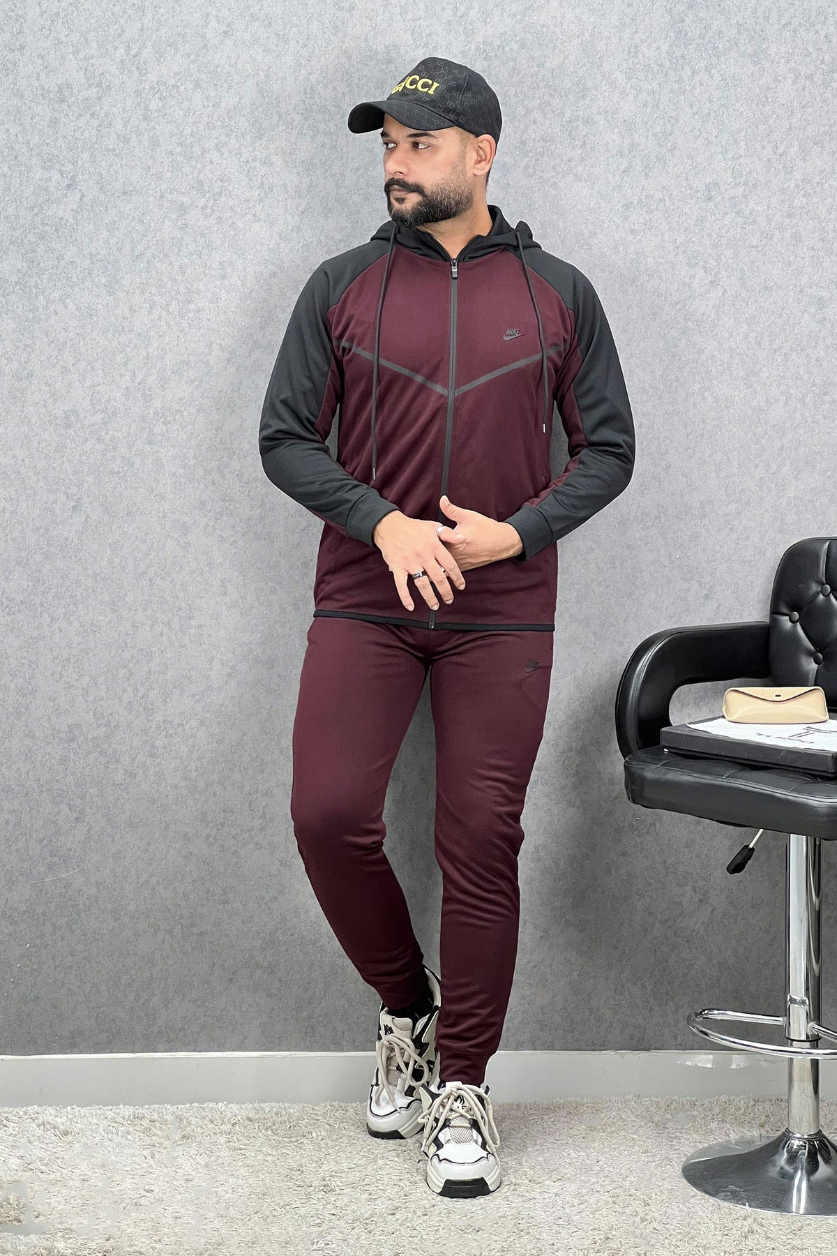 Nke Relaxed Feel Contrast Tone Fine Interlock Men Zipper Tracksuit In Maroon