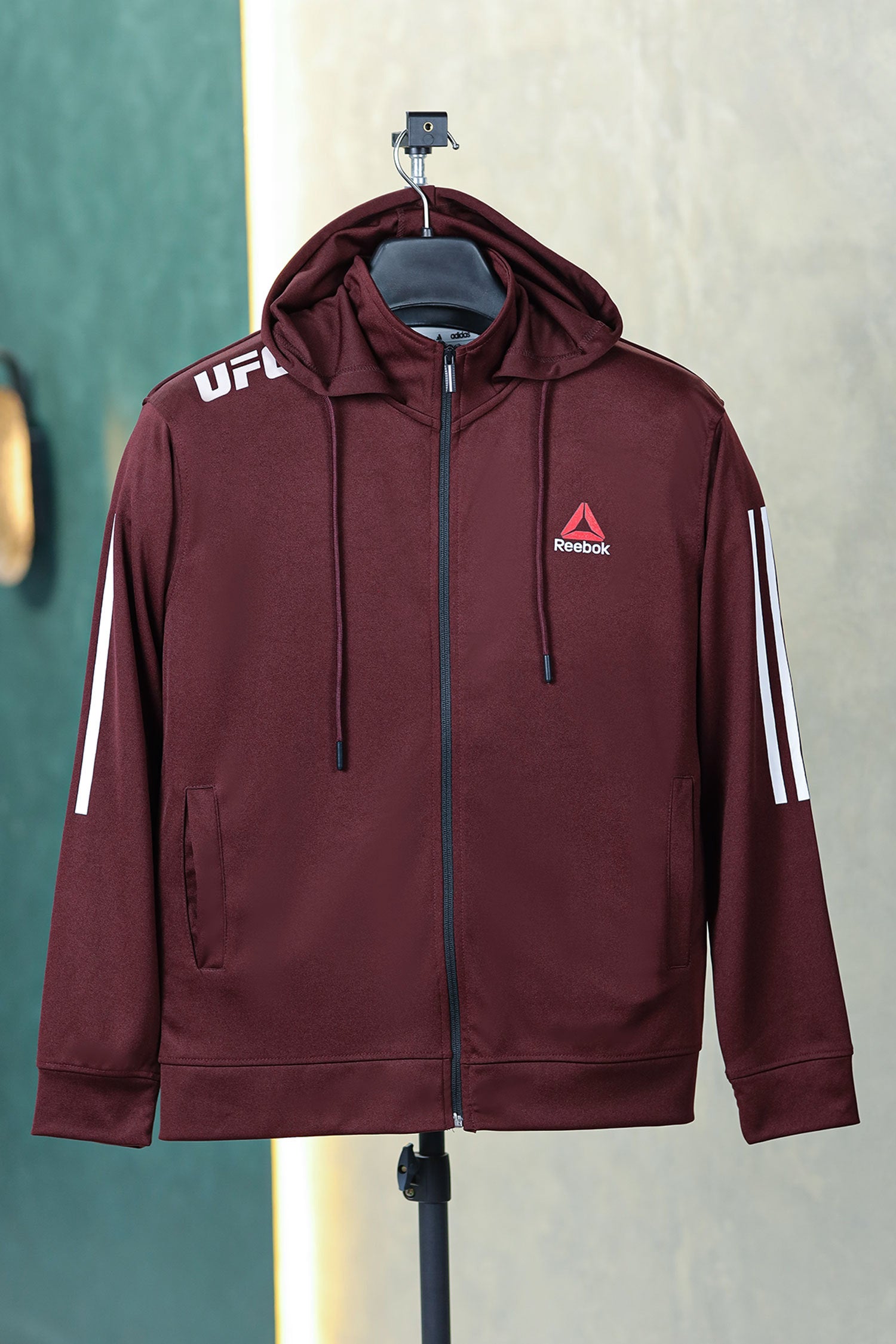 Reebk UFC Walkout Training Hood Style Men Zipper Upper