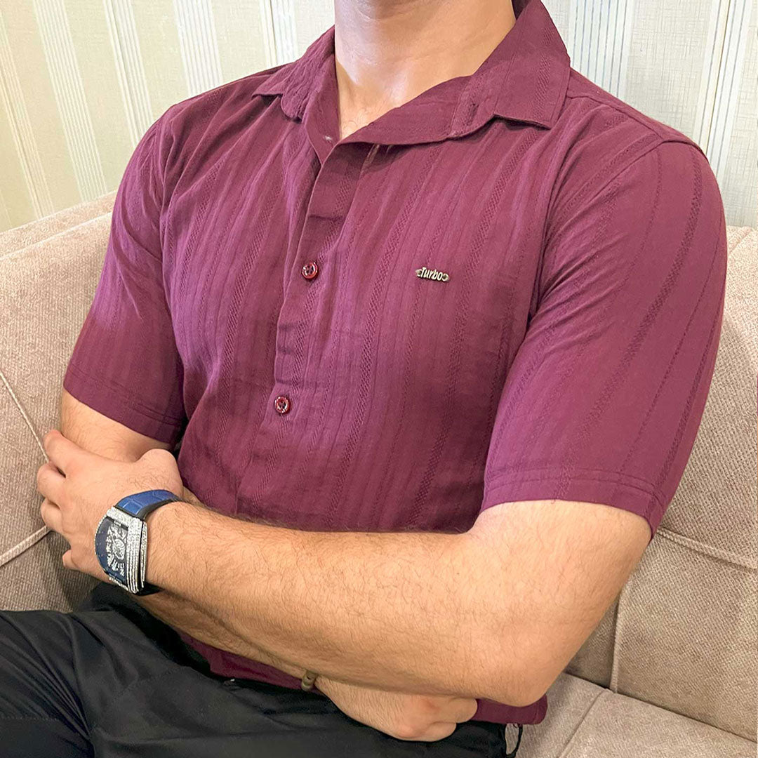 Turbo Minimalist Design Half Sleeve Casual Shirt In Plum