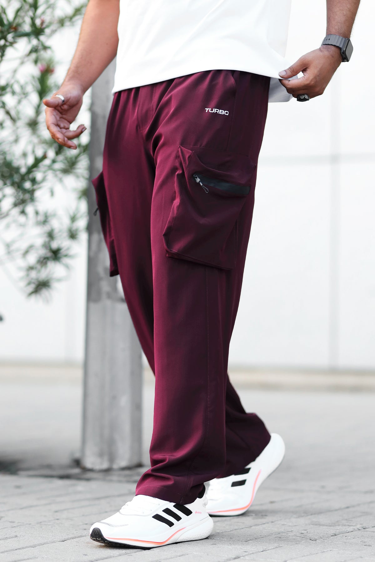 Turbo Loose Box Pockets Imported Cargo Trouser in Maroon