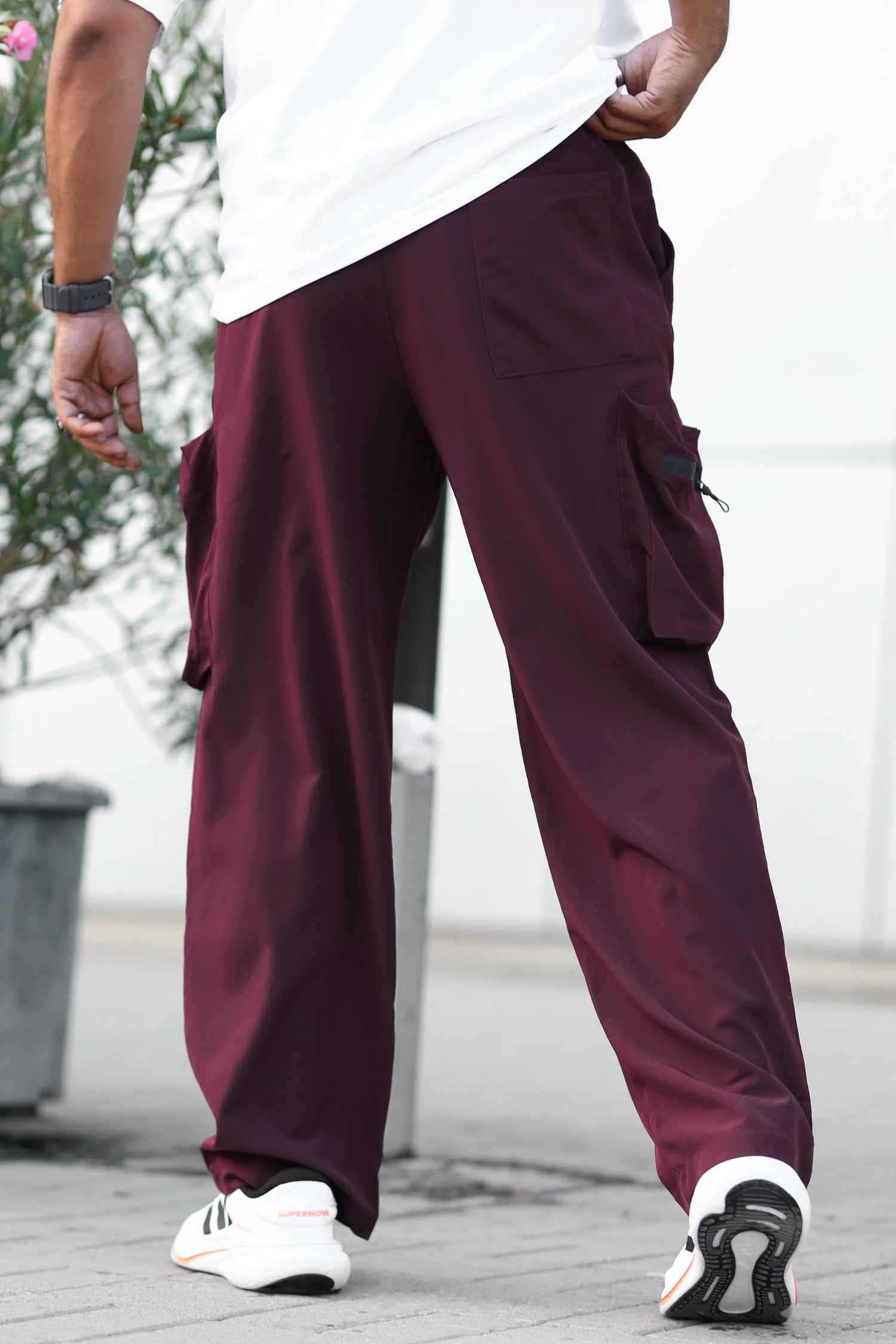 Turbo Loose Box Pockets Imported Cargo Trouser in Maroon