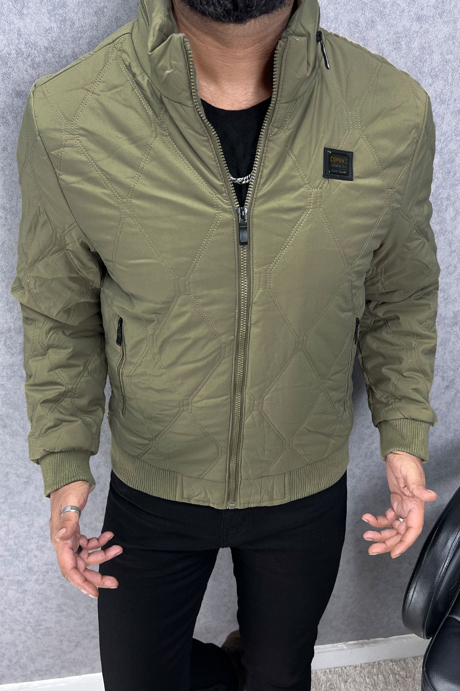 Wind Stopper Stitch Padded Imported Puffer Jacket