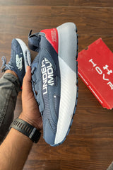 Undr Armr UA HOVR Mega 2 MVMNT Sneakers In Dark Blue