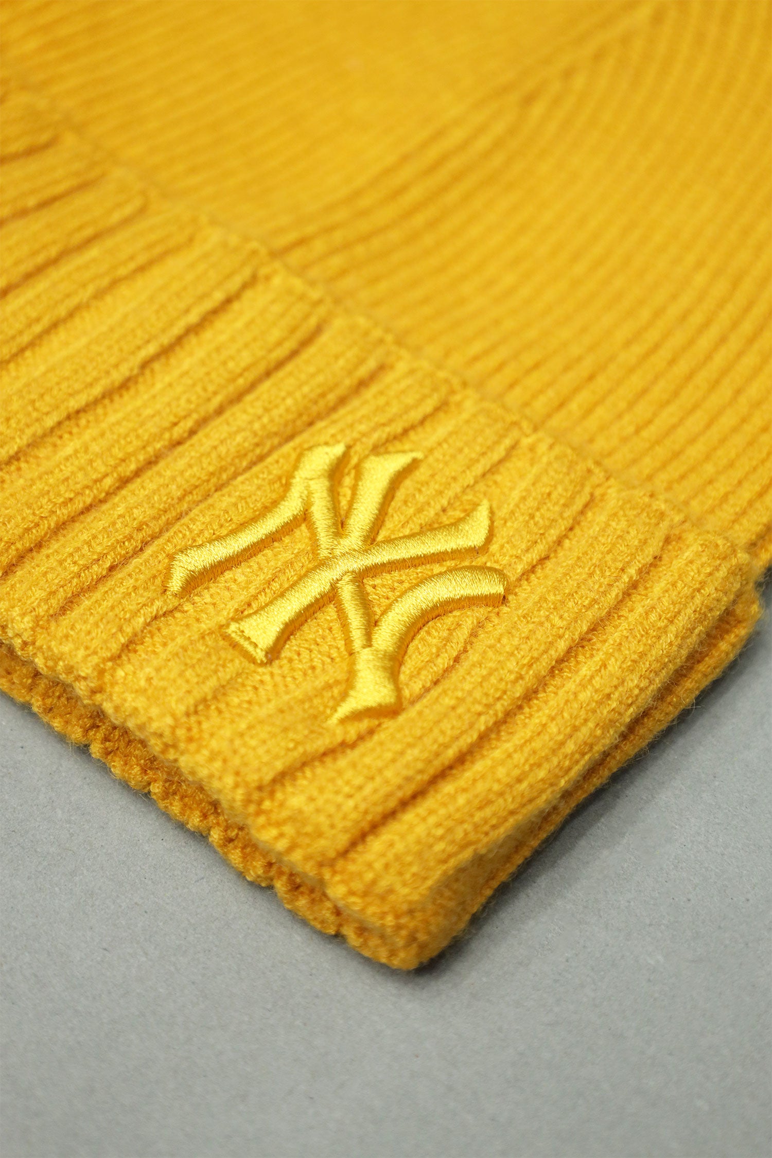 NY Letter Era Cashmere Wool Beanie Cap In Mustard