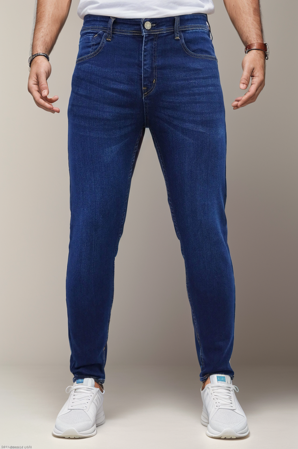 Light Faded Turbo Ankle Fit Jeans In Dark Blue