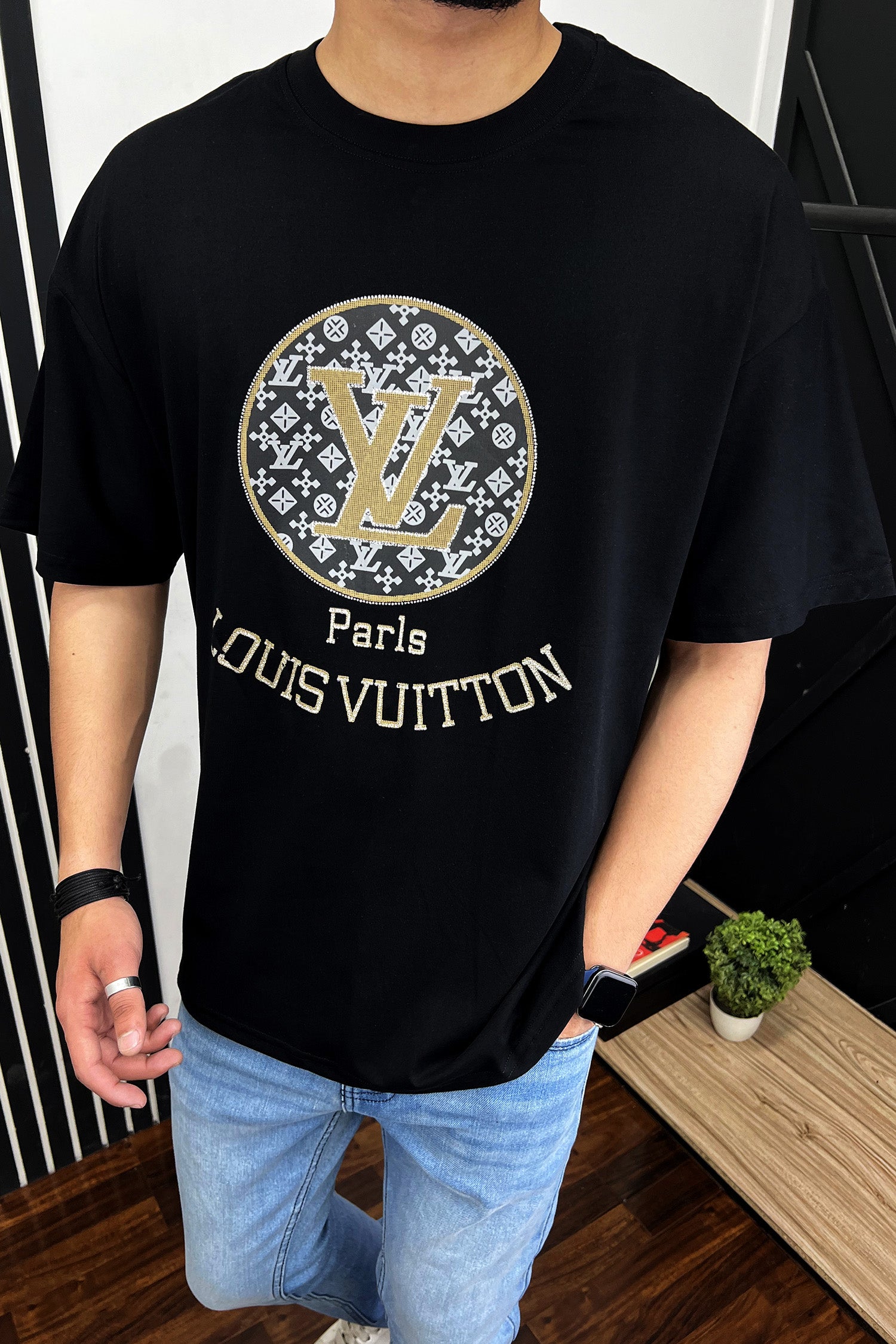 Lus Vtn Front Logo Oversized T-Shirt