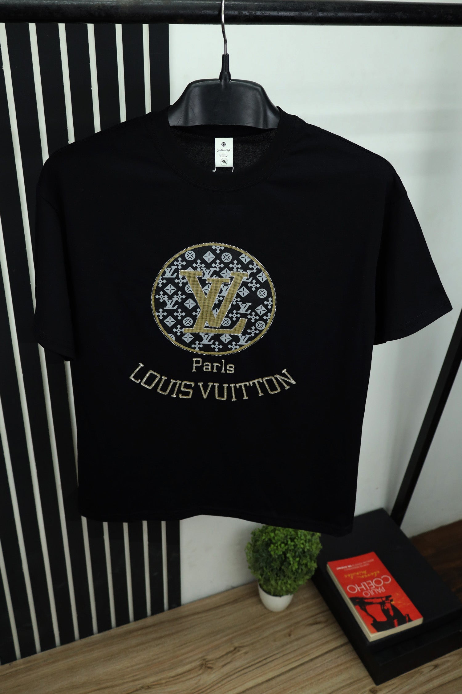 Lus Vtn Front Logo Oversized T-Shirt In Black