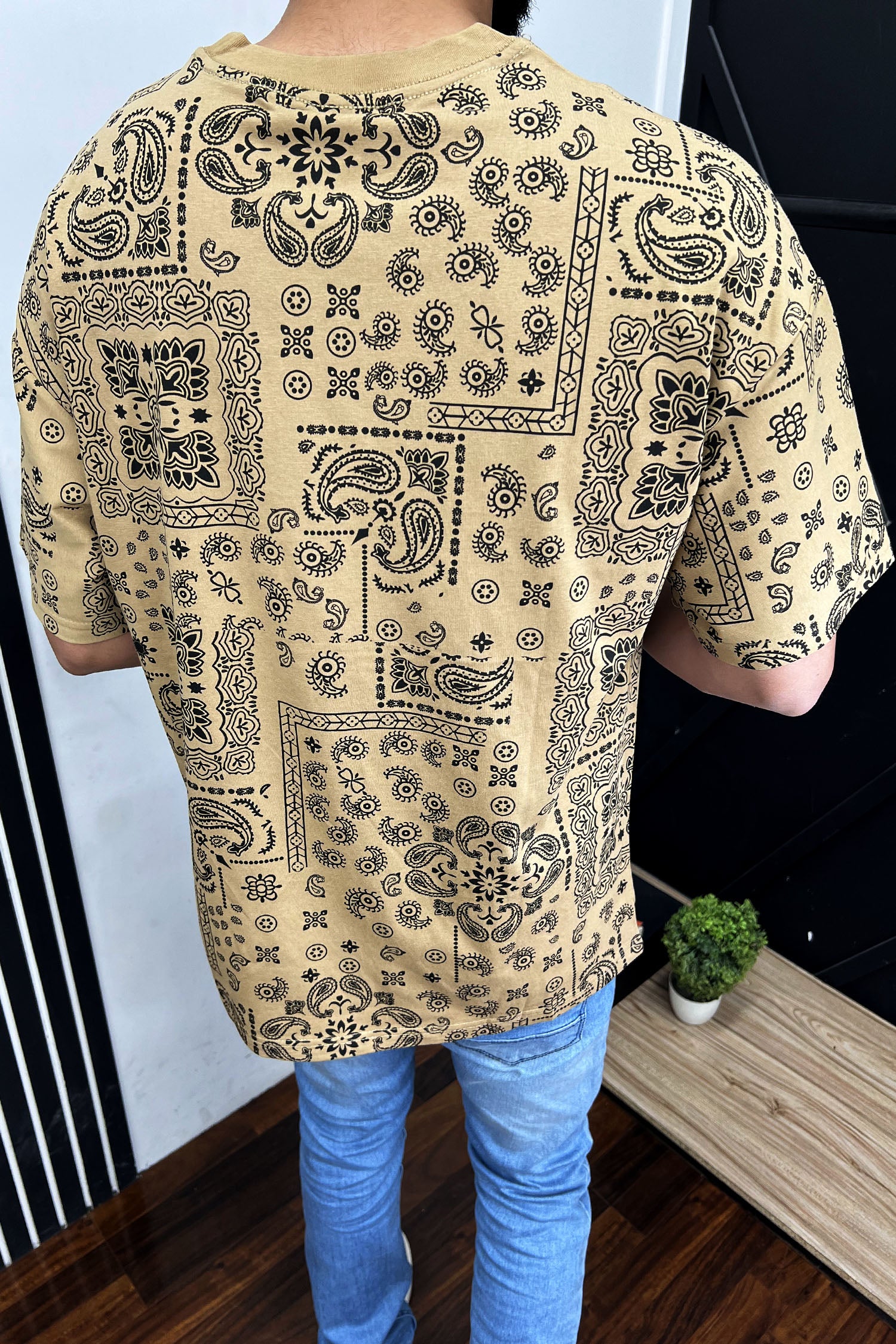 Bandana Print Design Oversized T-Shirt