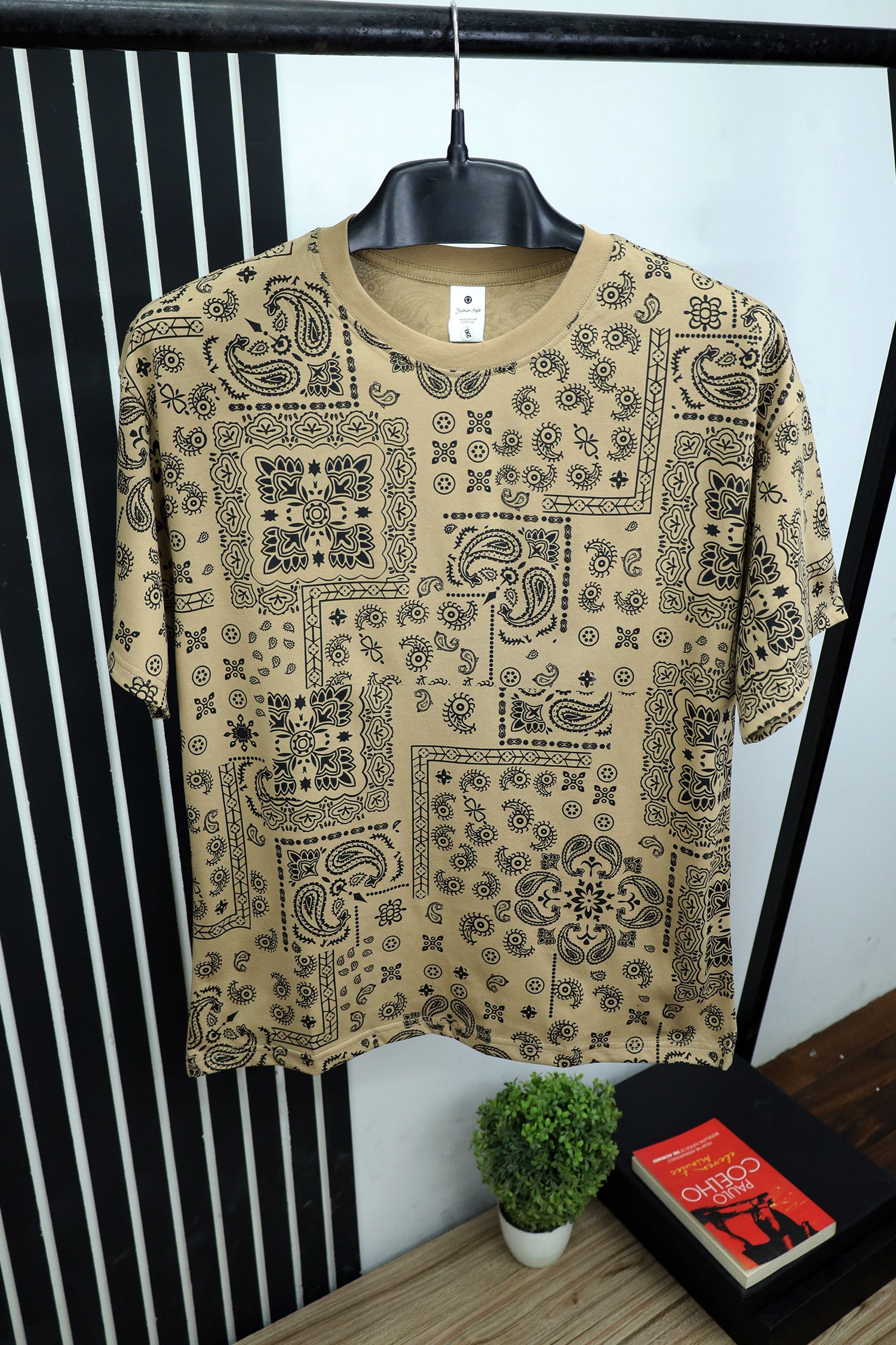 Bandana Print Design Oversized T-Shirt In Light Camel