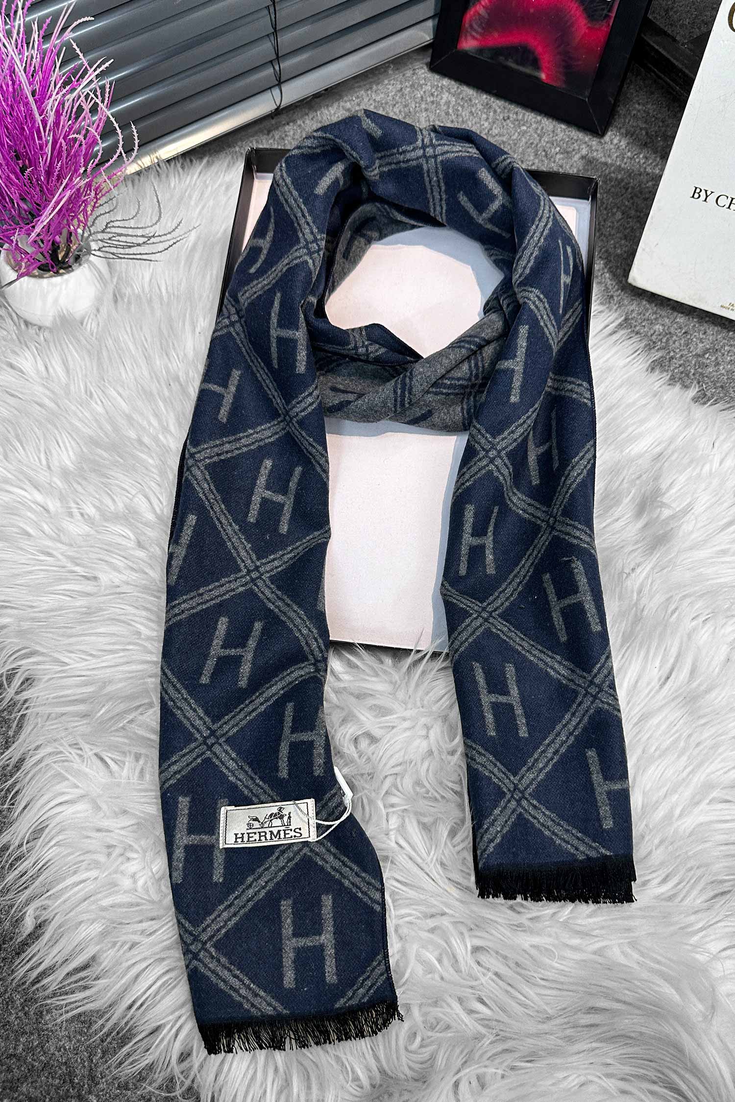 Hrms Geometric Grid Imported Men's Wool Muffler