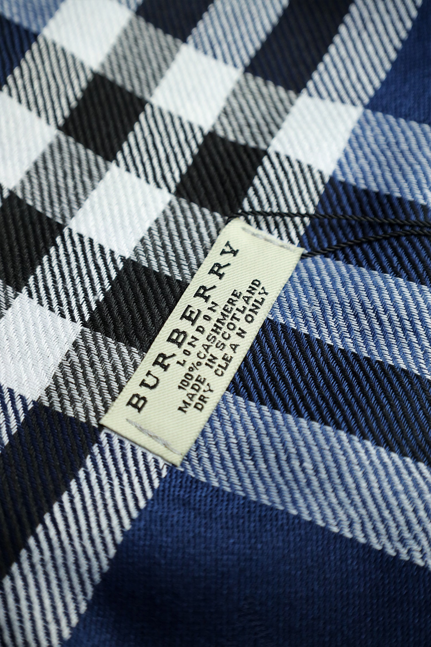 Brbrry Plaid Checked Luxury Cotton Men Mufflers In Navy Blue