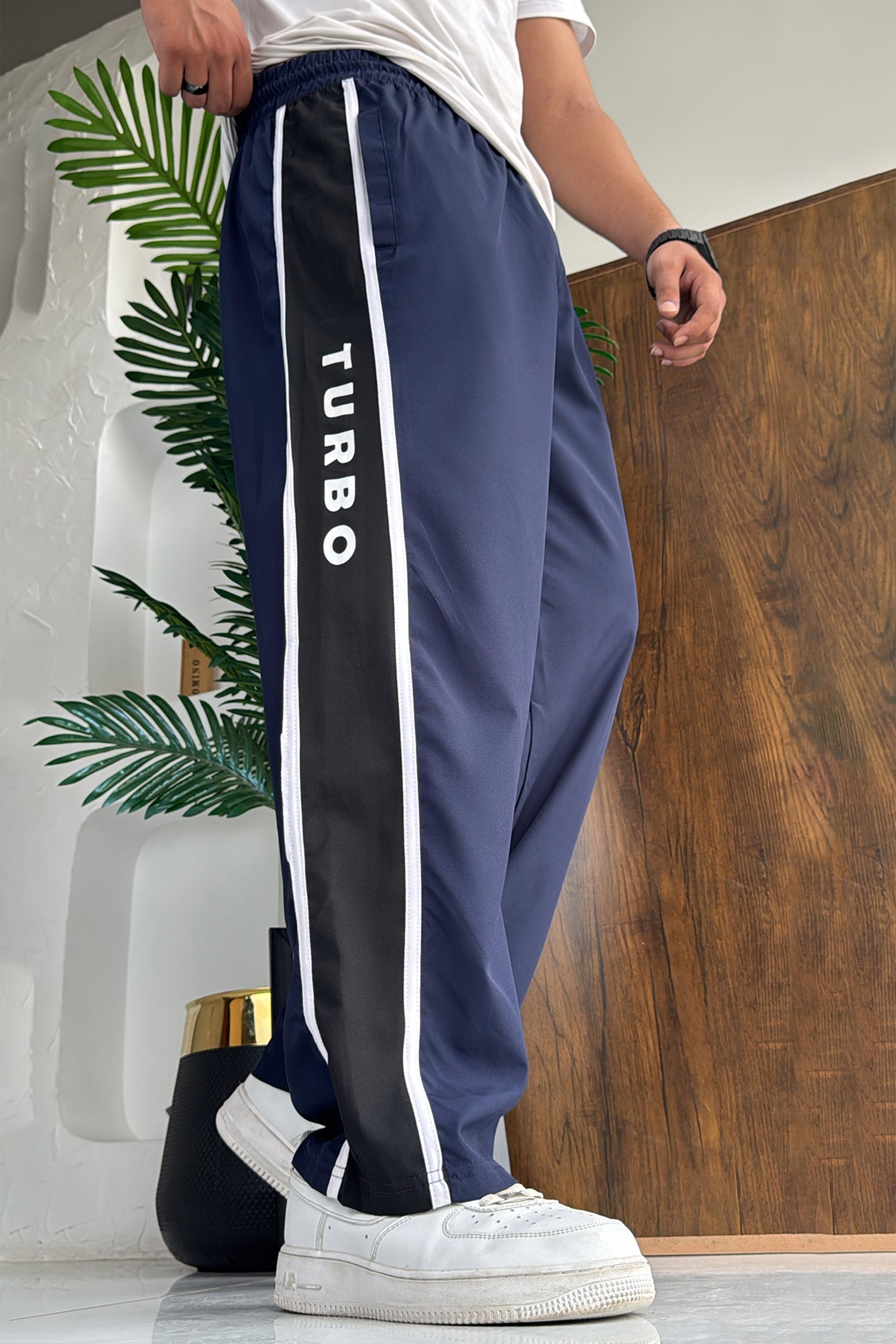 Turbo Panel Typography Micro Loose Fit Trouser