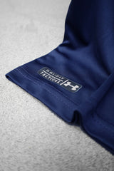 Dry Fit Crew Neck Tee With Undr Armor Reflector Logo In Navy Blue
