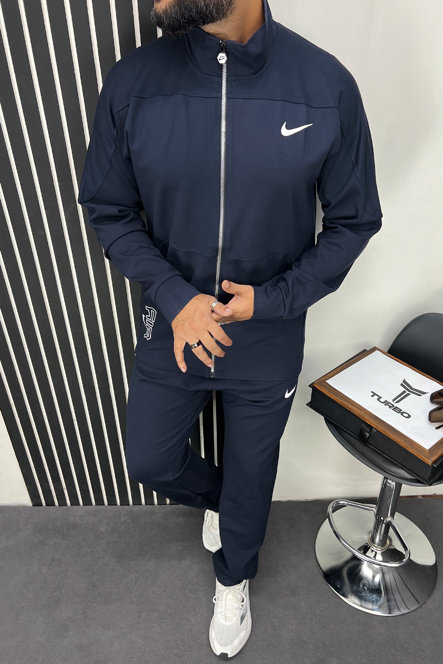 Nke Air Signature Sportswear Men Zipper Tracksuit